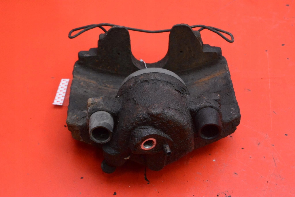 caliper brake right front VW PASSAT B7 2.0 TDI 140 KM 10-15