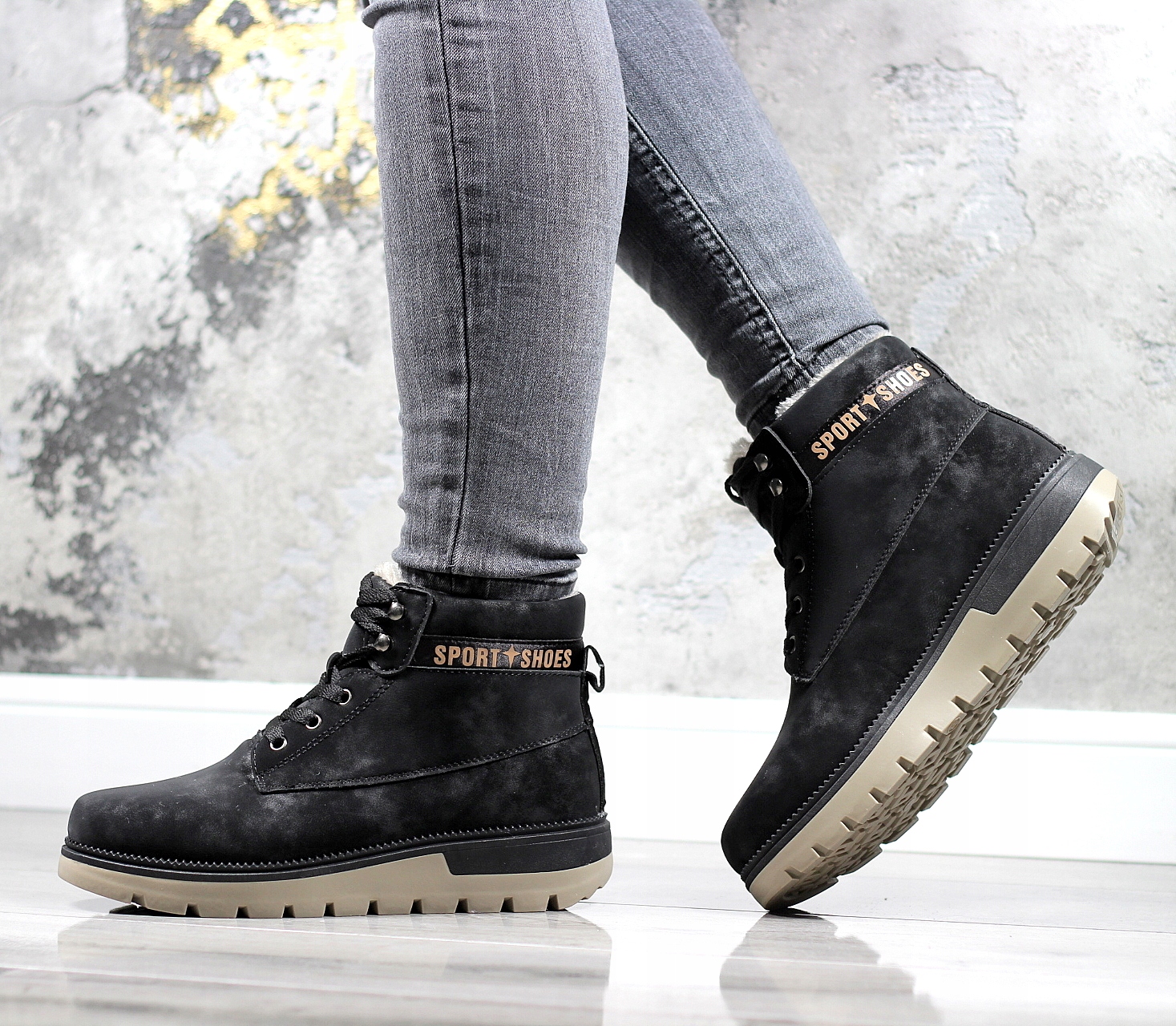 BUTY ZIMOWE TRAPERY SPORTOWE OCIEPLANE ŚNIEGOWCE 8 Rozmiar 38