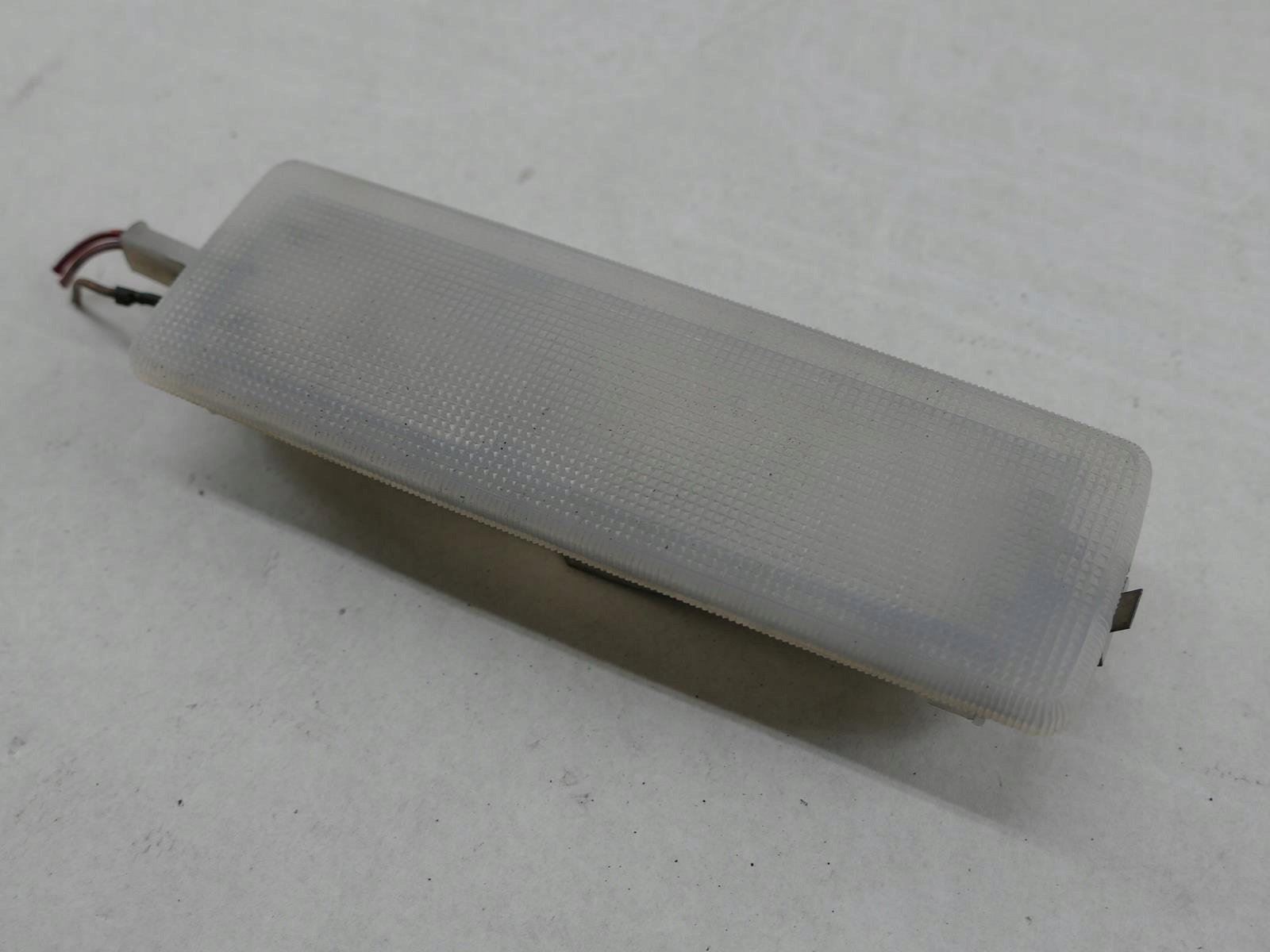 1268200101 - MERCEDES S W126 SE лампа кабины свет