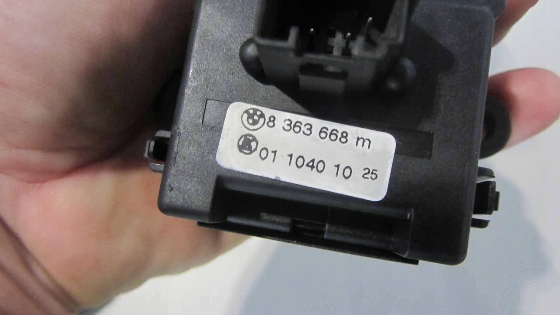 MANETKA Bouton Indicateurs de direction BC BMW E39 E53 E46 8363668 61318363668