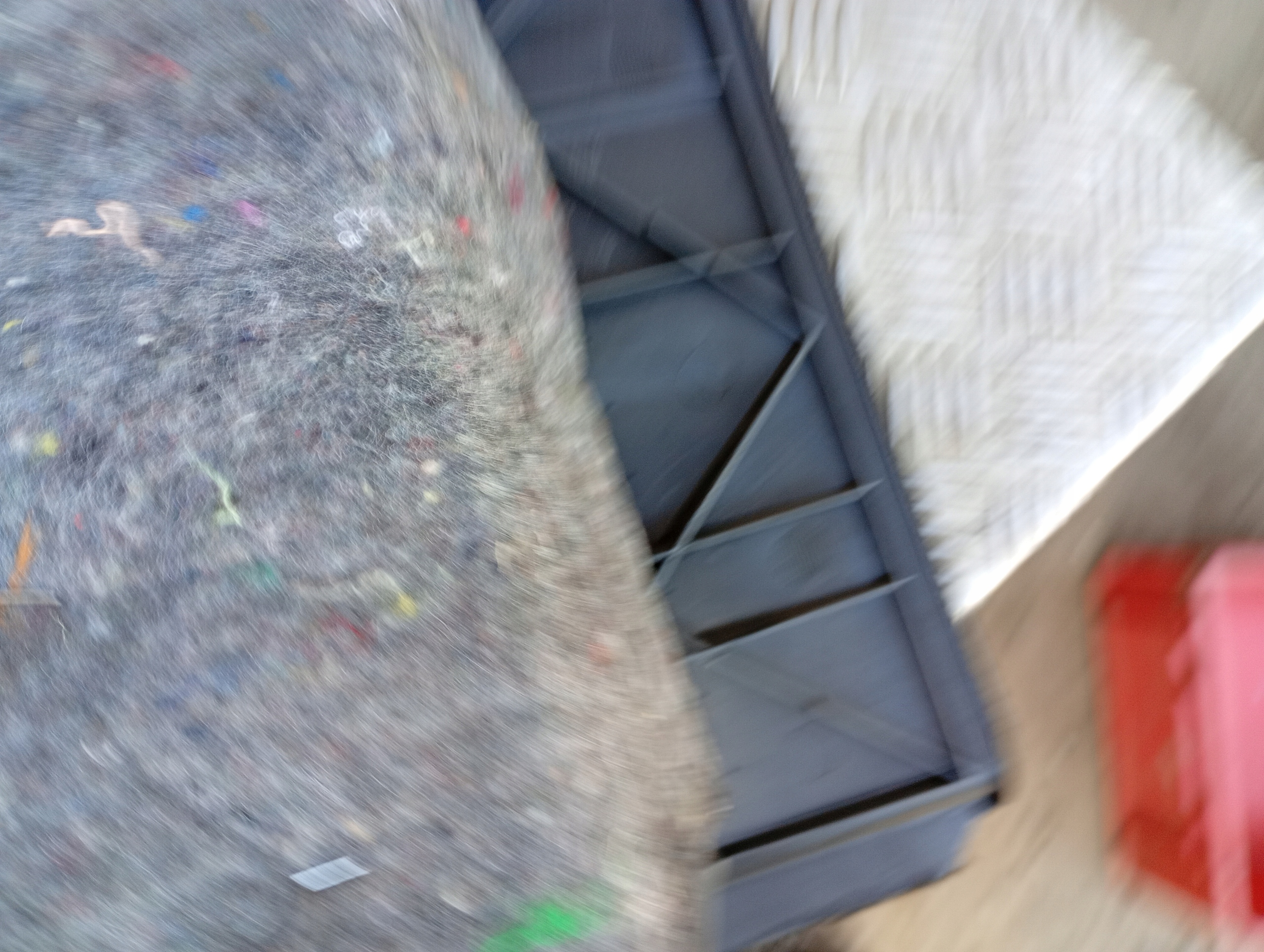 MERCEDES W203 AUTOTEPPICHE kofferrraumverkleidung links oder rechts KOMBI