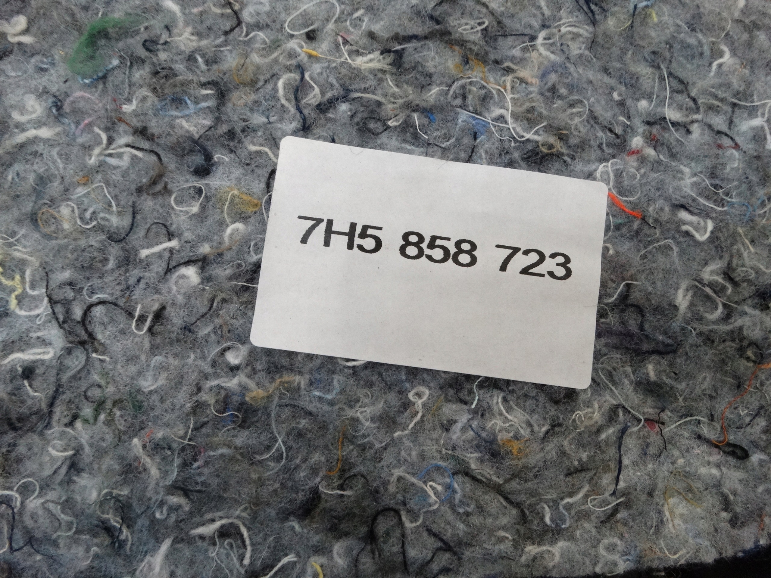 Blende Abdeckung Leuchten konsole VOLKSWAGEN T5 MULTIVAN 7H5858723