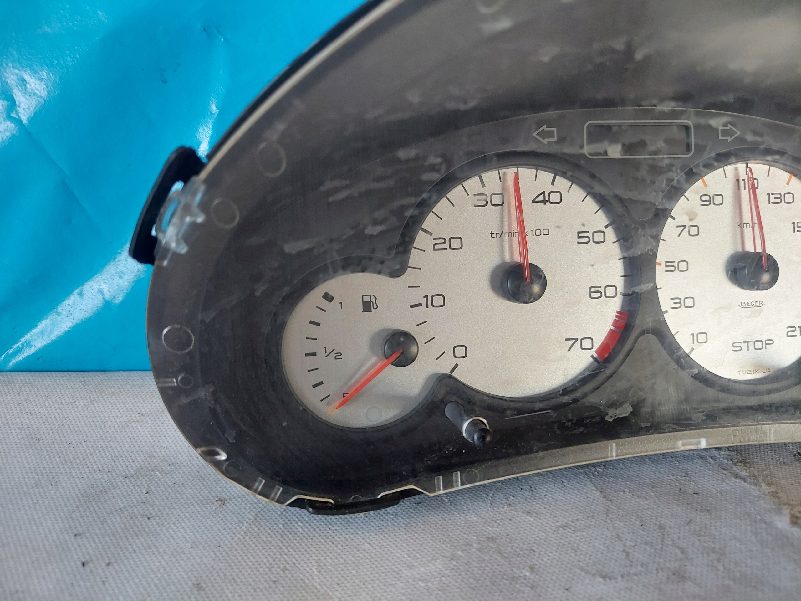 dials clock PEUGEOT 206 1.1 B 9648836680