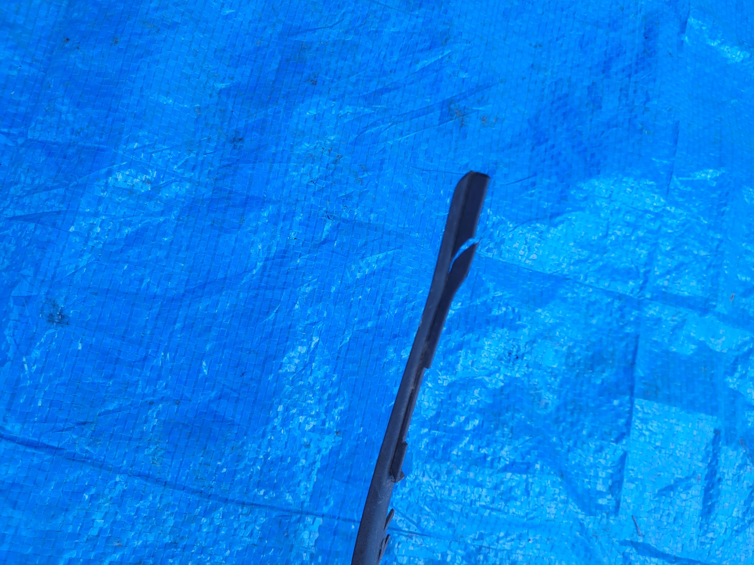 OPEL-CZĘŚCI | Astra J Listwa atrapy zderzaka przód LIFT 13381815 Producent części Opel OE