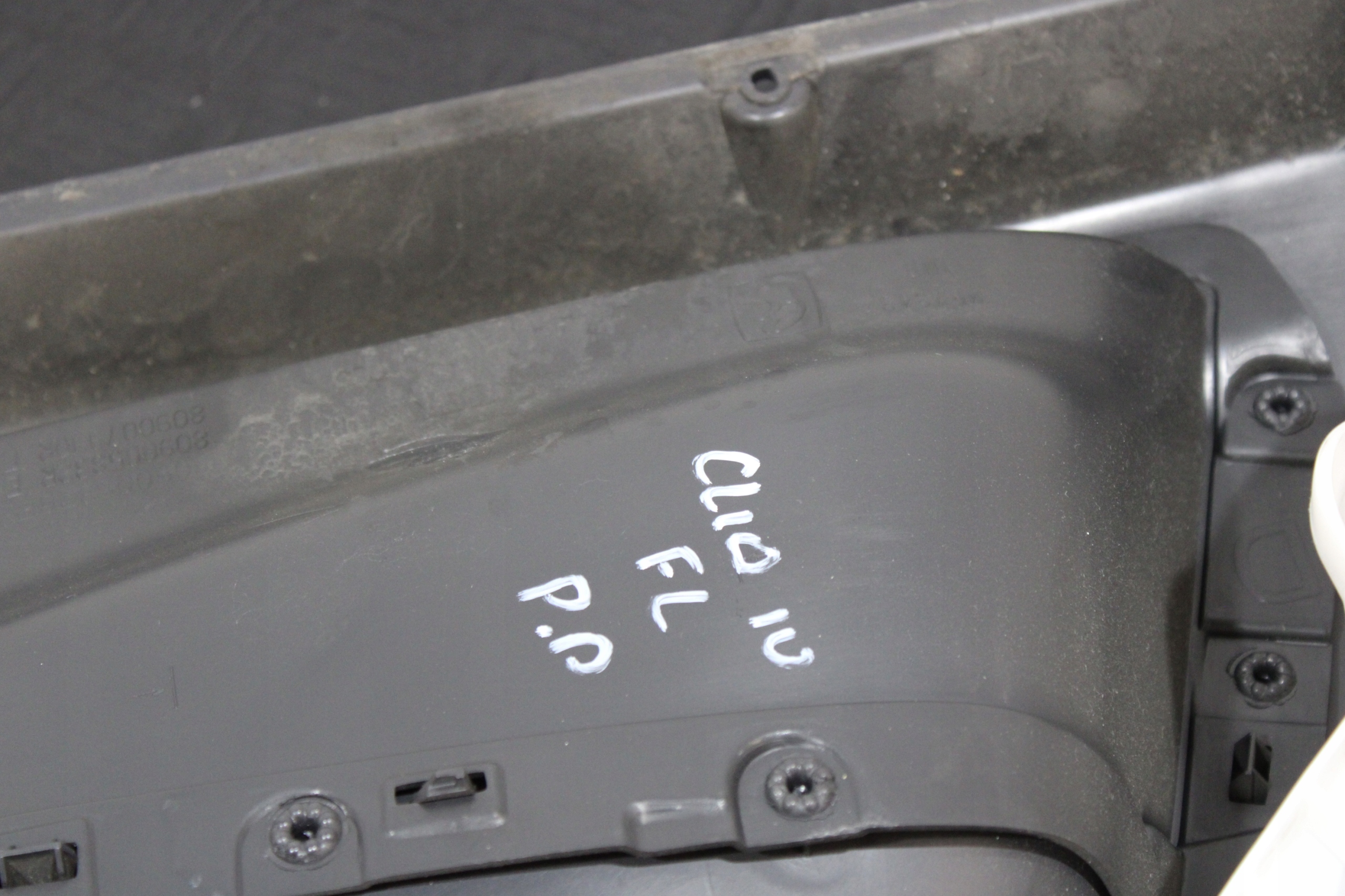 upholstery side door right front RENAULT CLIO IV 4 LIFT