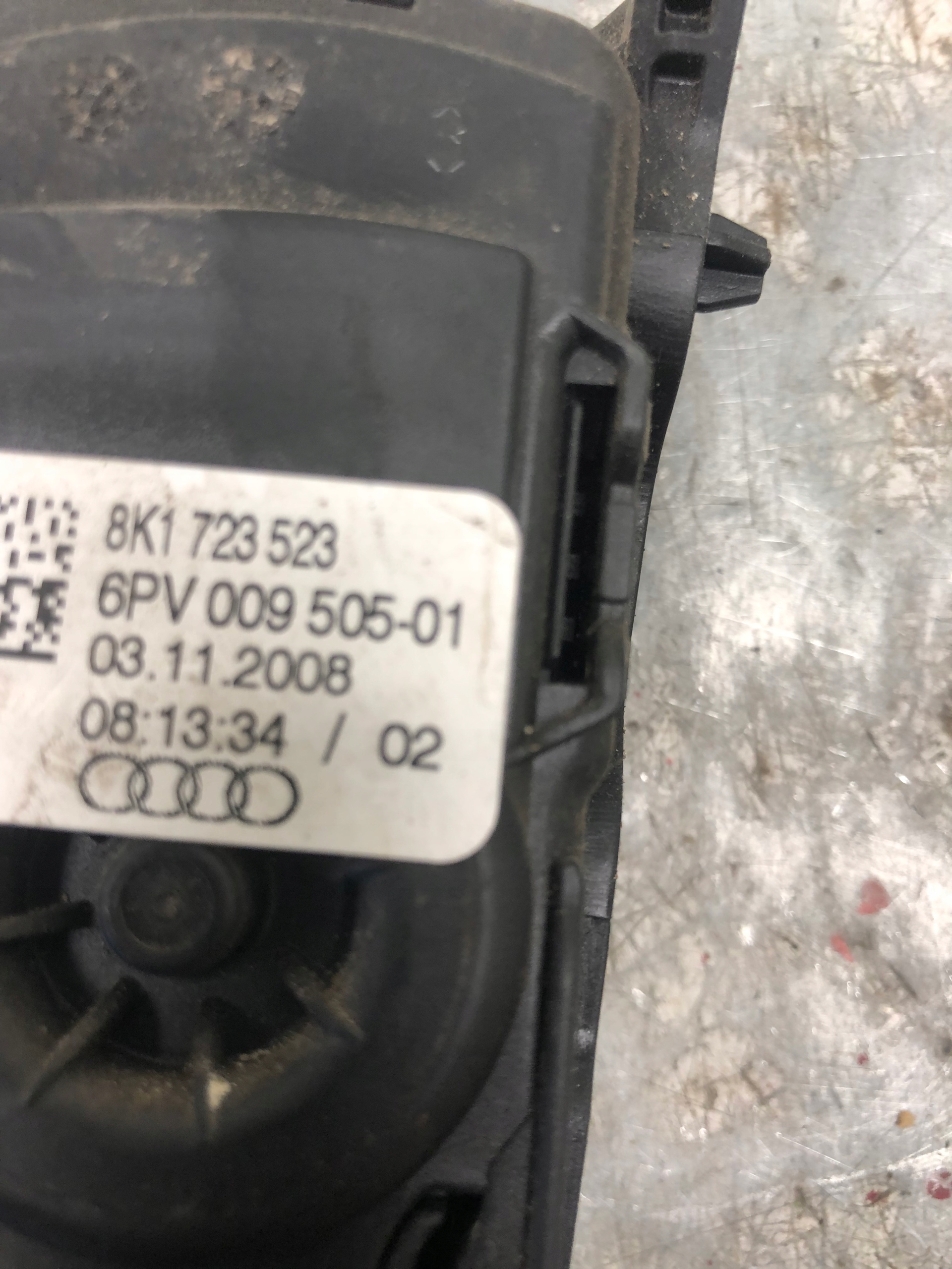 Gaspedal potentiometer AUDI A4 B8 8K1723523