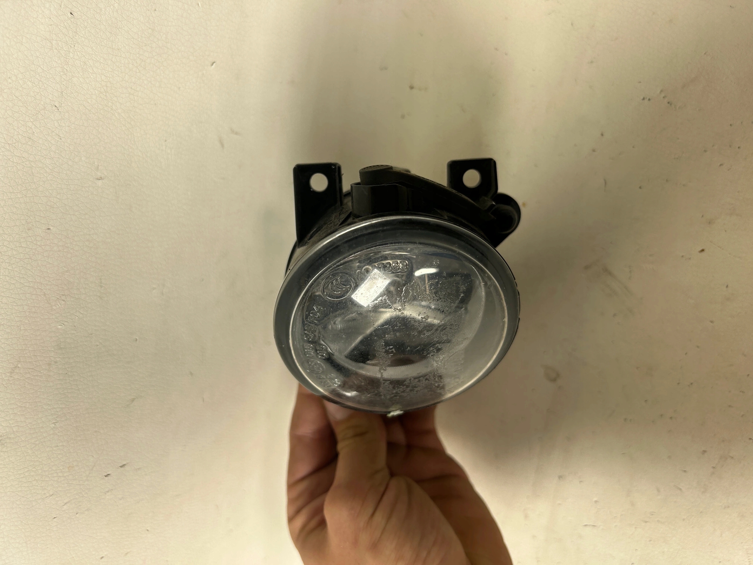 Skoda Citigo fog light front 1T0941700H