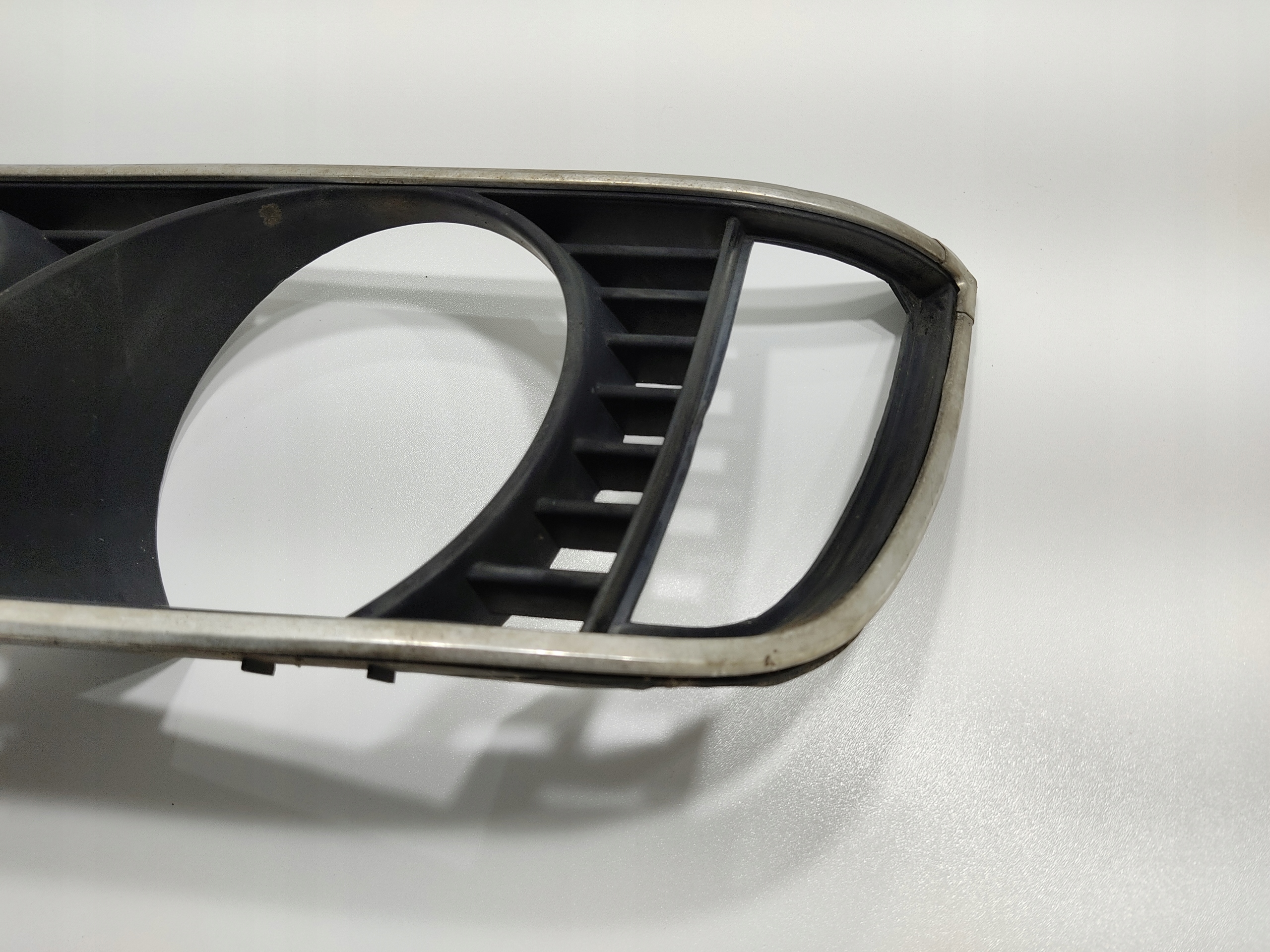 grill grille cover lights right front front BMW 7 E23 1977-1986