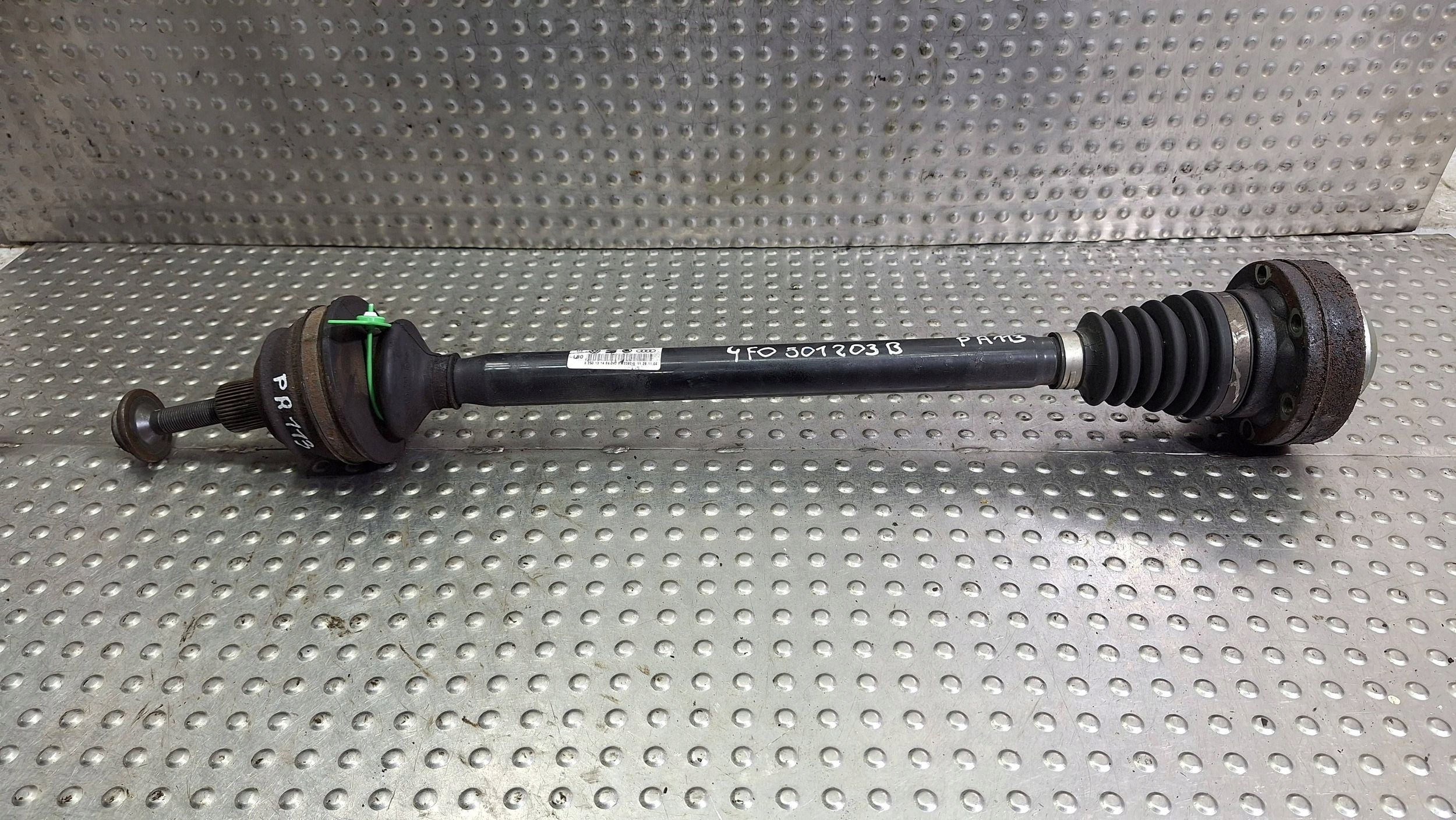 semi-axis left right rear part 4F0501203B AUDI A6 C6 3.0TDI QUATTRO