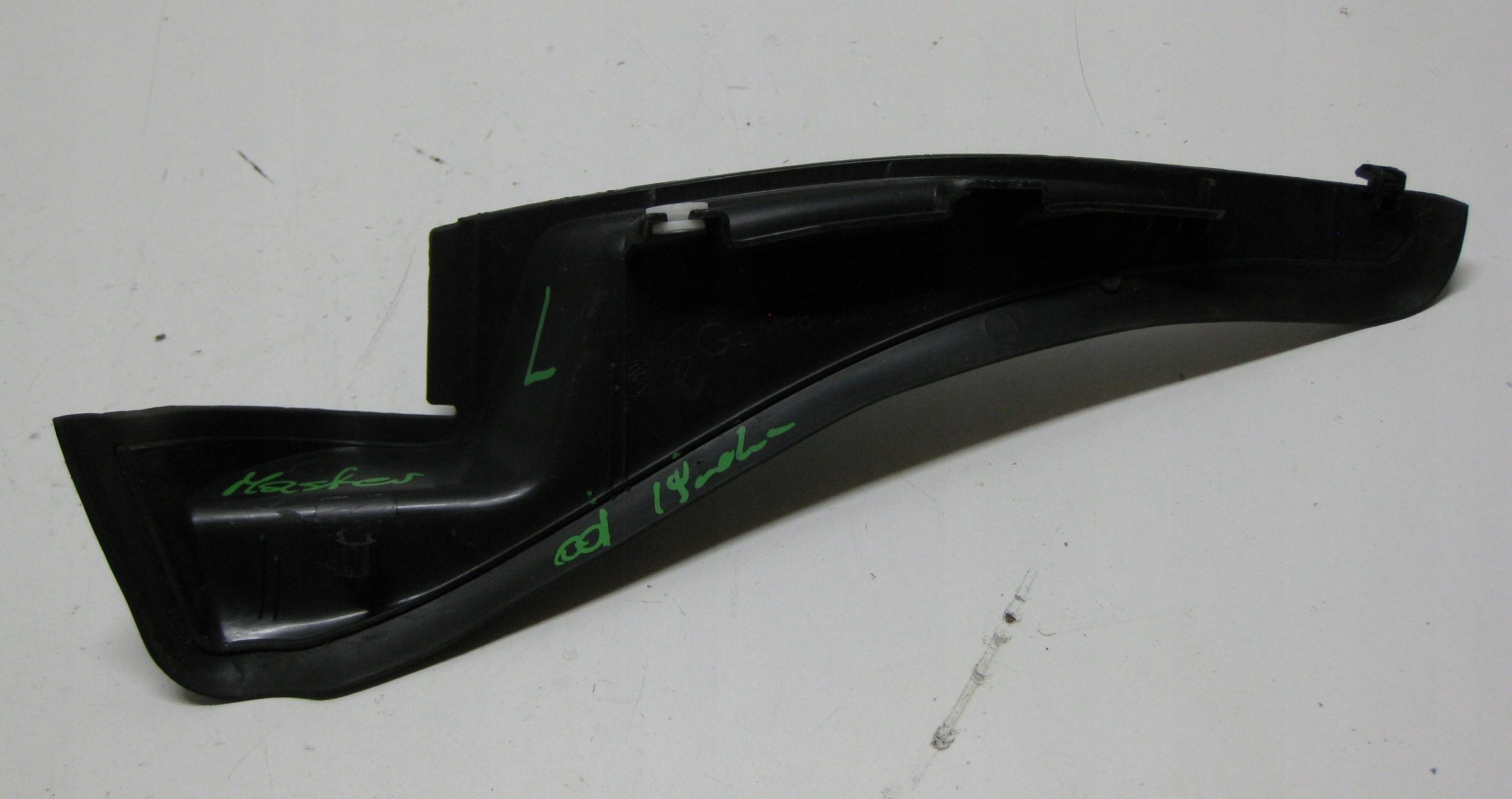RENAULT MASTER III LIFT cover for hinge corner under the window left 668119349R
