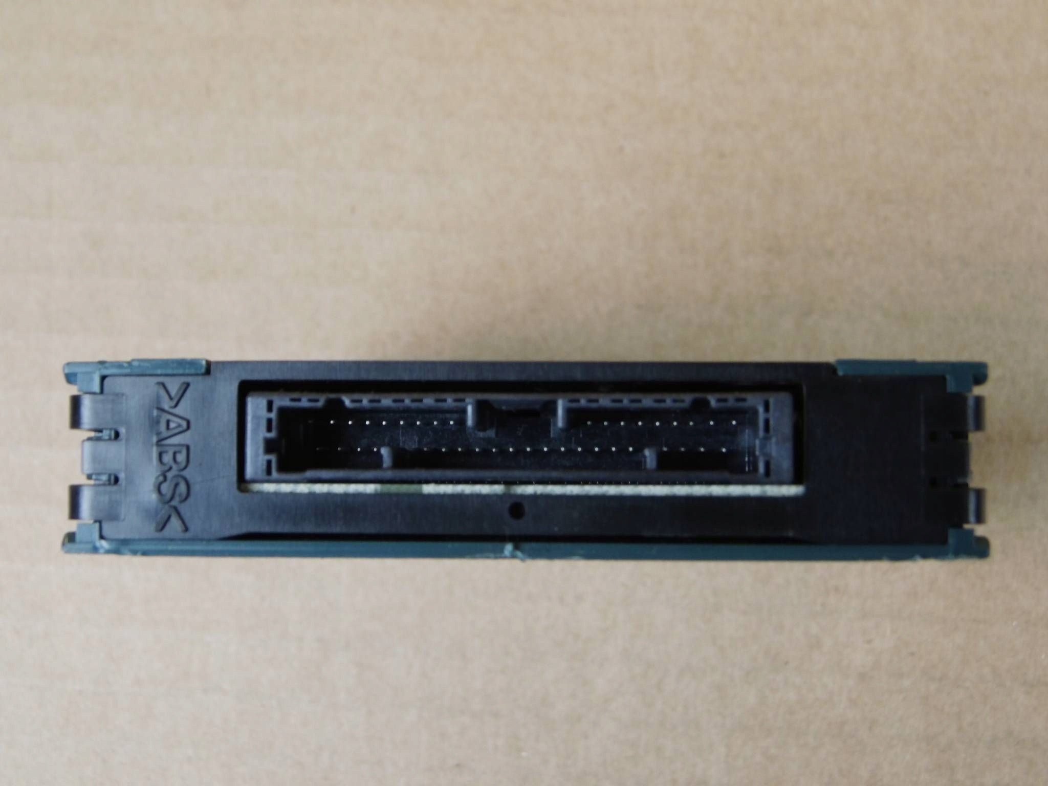 Toyota Yaris IV module control unit 8934052390 89340-52390