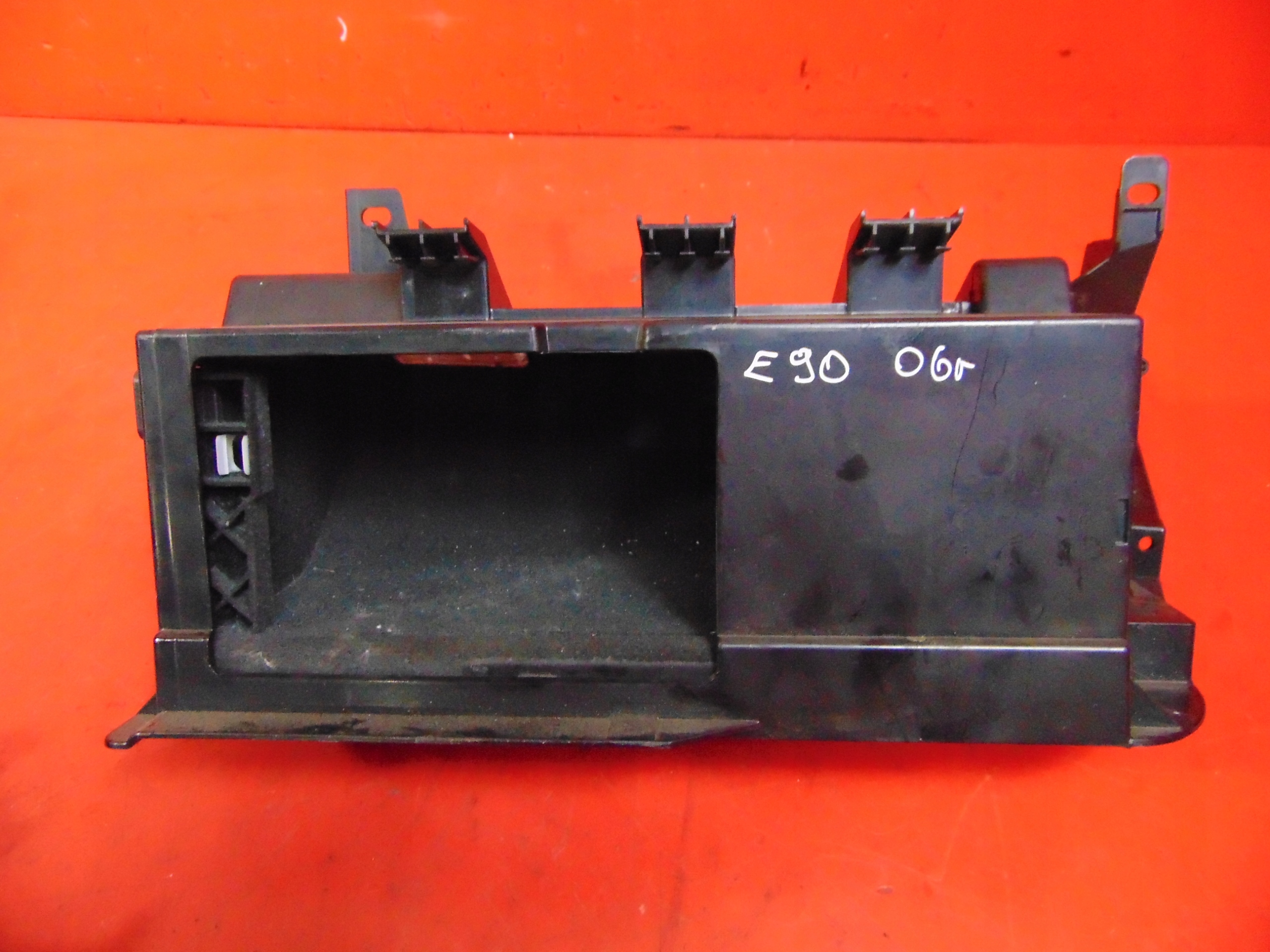 BMW 3 E90 E91 Handschuhfach des Beifahrers EUROPA 7075479