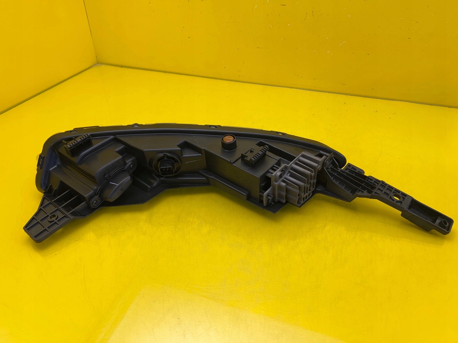 Hyundai Bayon 2021- light left Led 92207Q0600