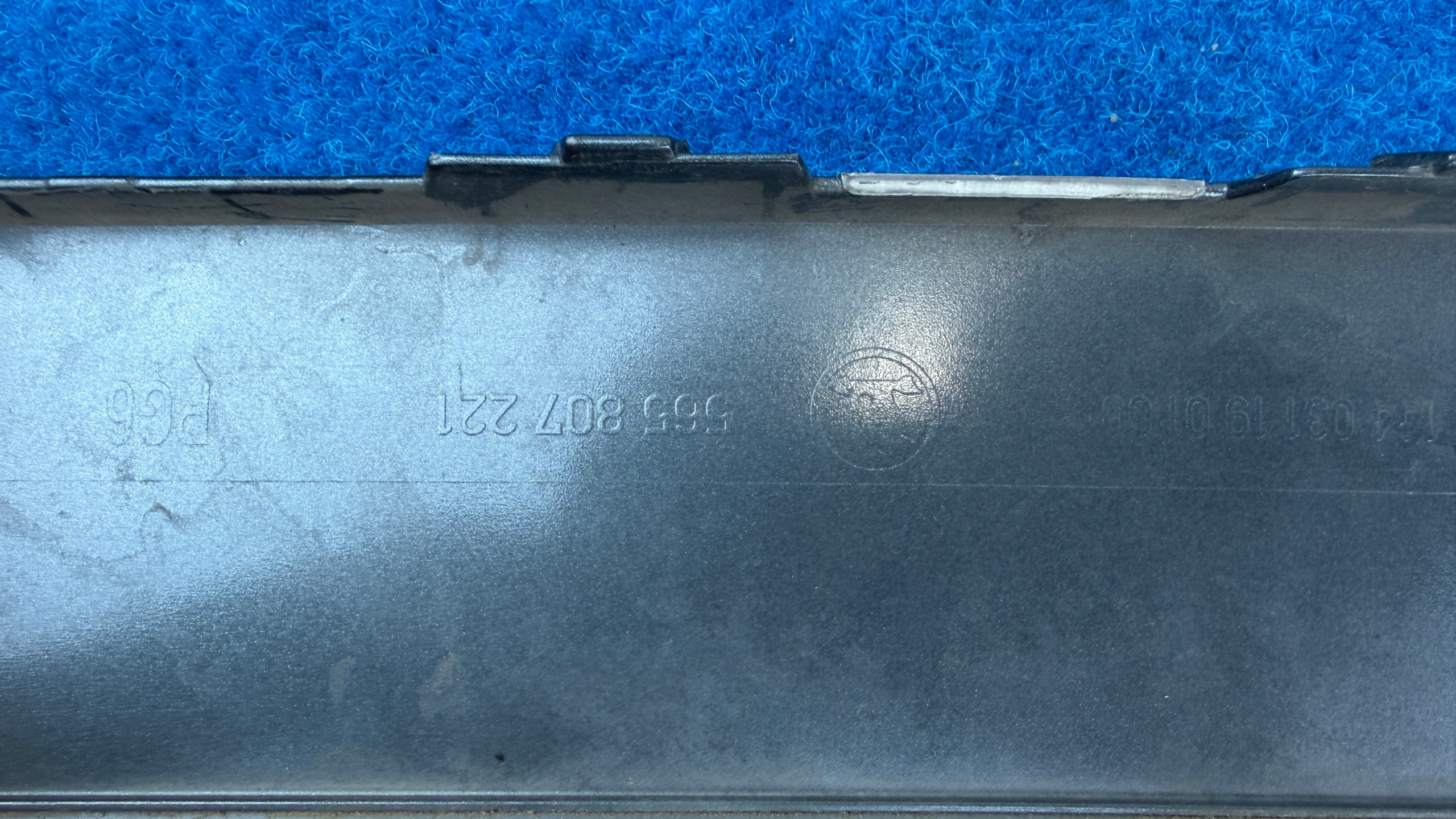 SKODA KODIAQ 2017R+ bumper front original 565807221 139RB