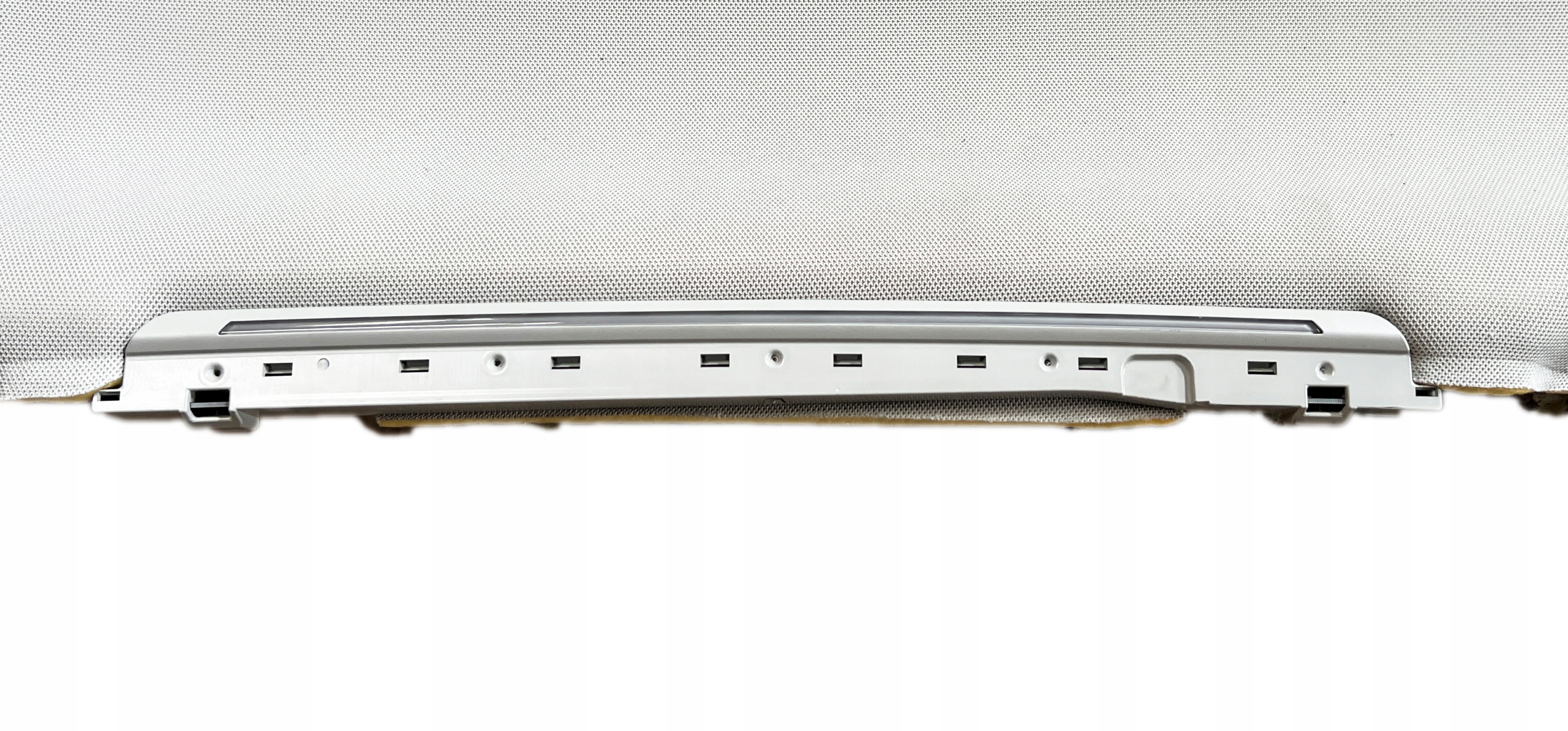 4H0867505 AUDI A8 D4 4H PODSUFITKA EP1 ORYGINALNA LED Producent części Audi OE