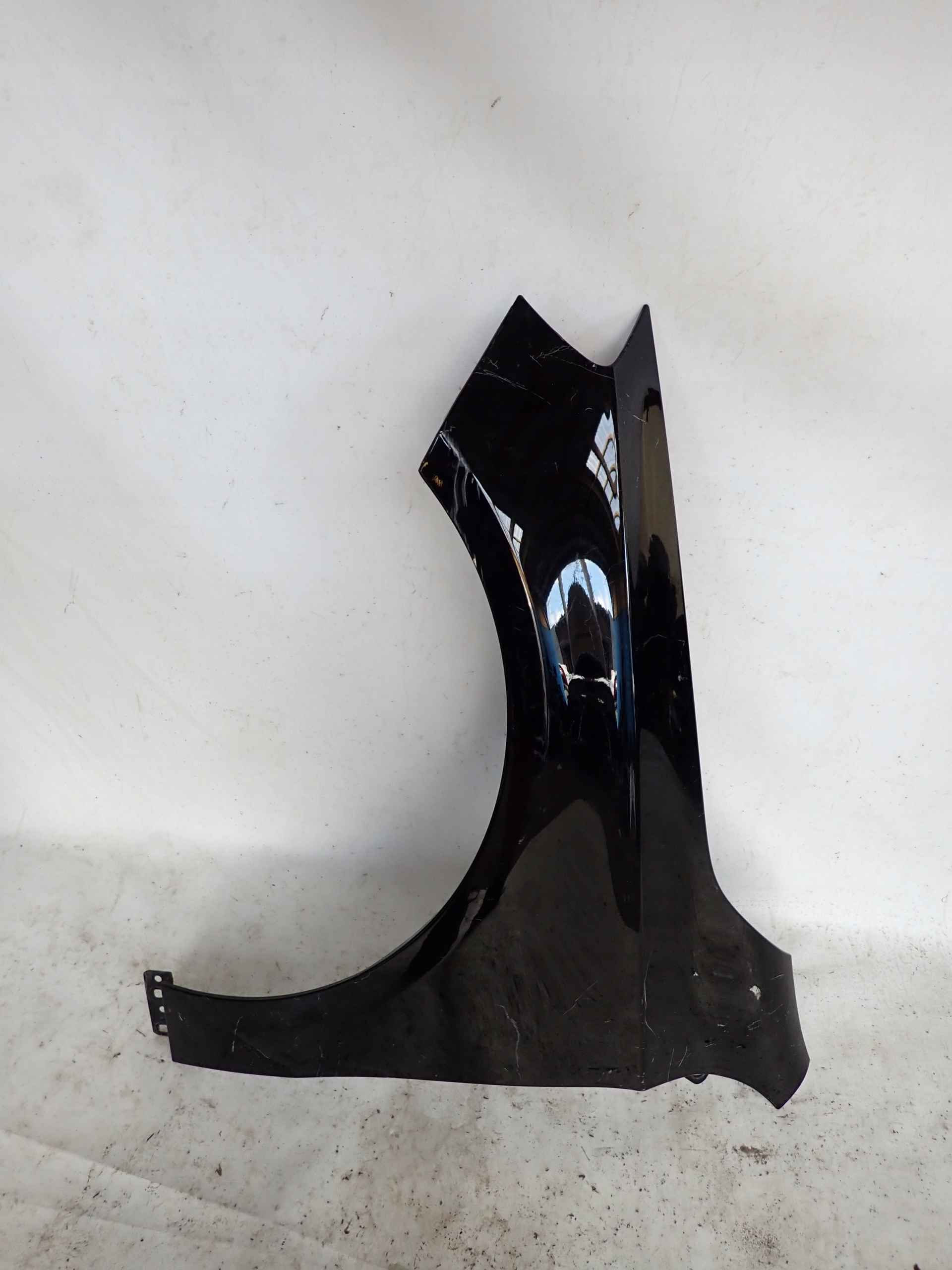 MERCEDES A-KLASA W176 12- fender front front left