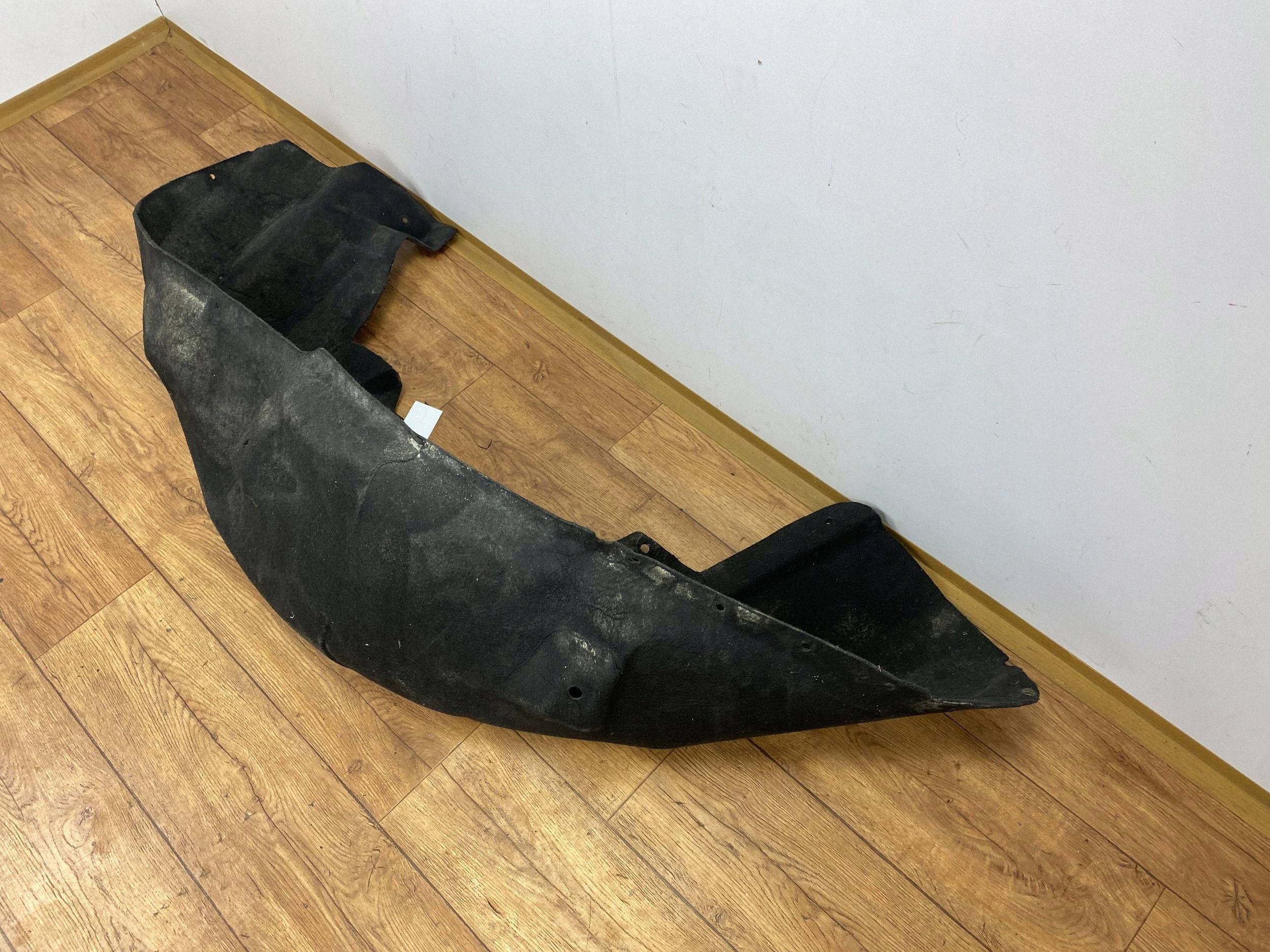 mudguard rear. left Ford Edge II 2019+