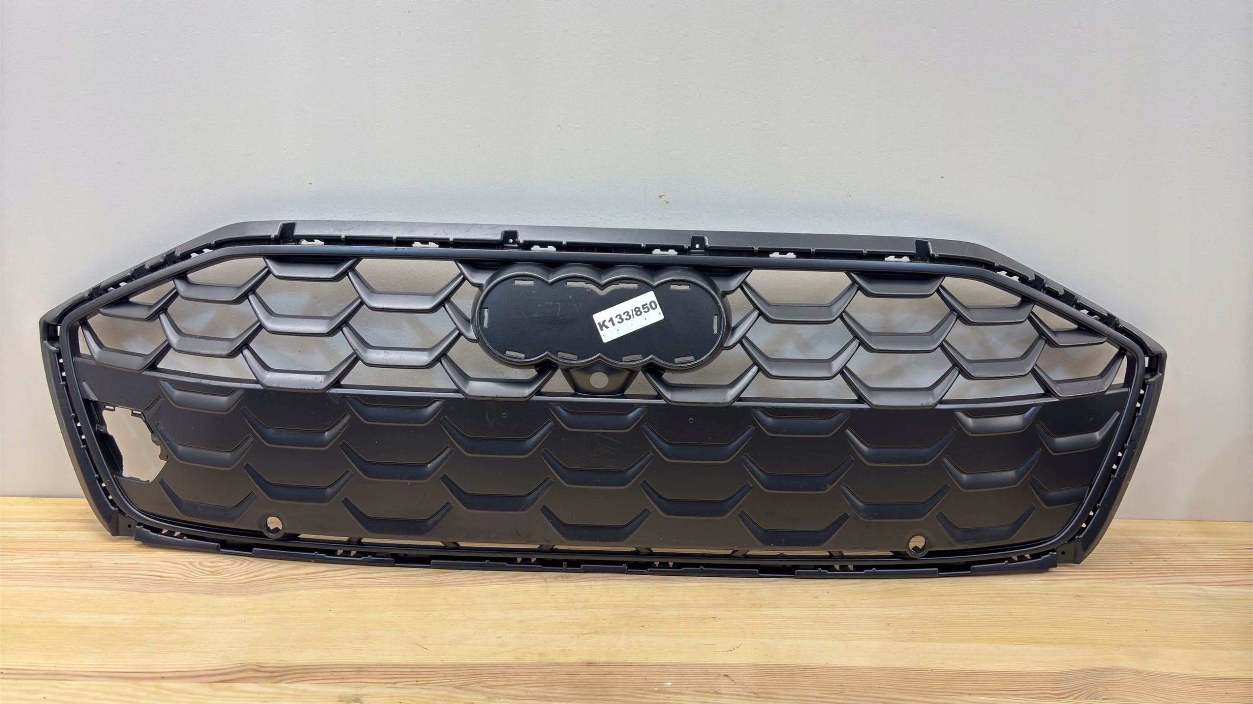 Audi A4 8B3 Kühlergrill FRONTGRILL Kühlergitter 8B3853653A0 - Thumbnail 1