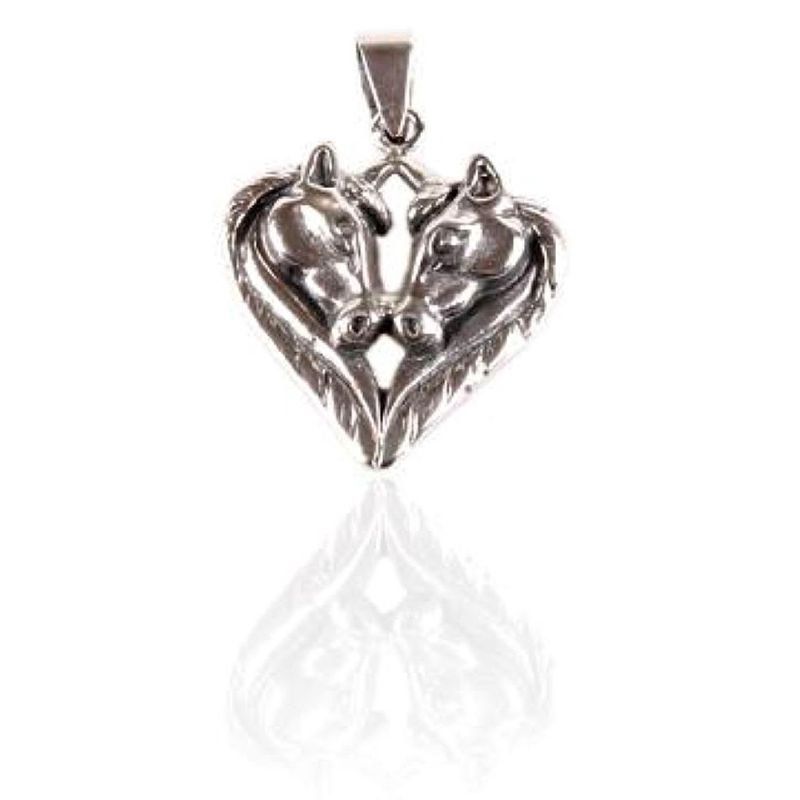 Stříbrný přívěsek pro koně Srdce z koňských hlav