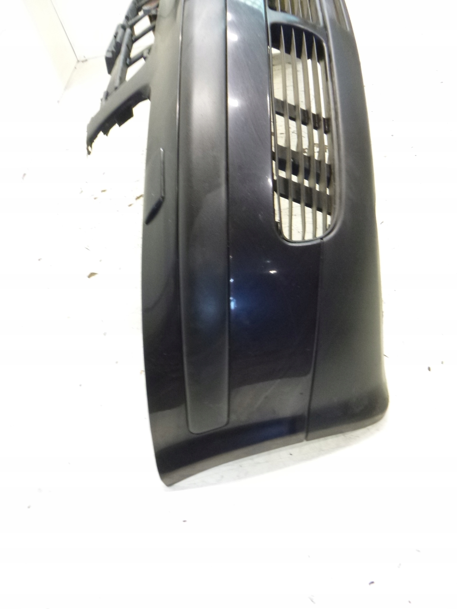 bumper front VW Passat B5 LC9Z 2001r. below Xenon 3B0807217