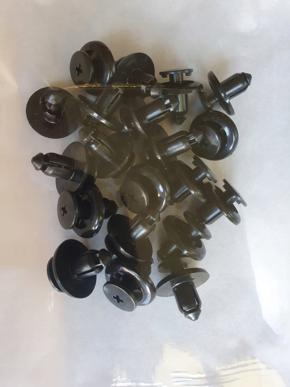 2005-2014 MUSTANG подкрылки крепление