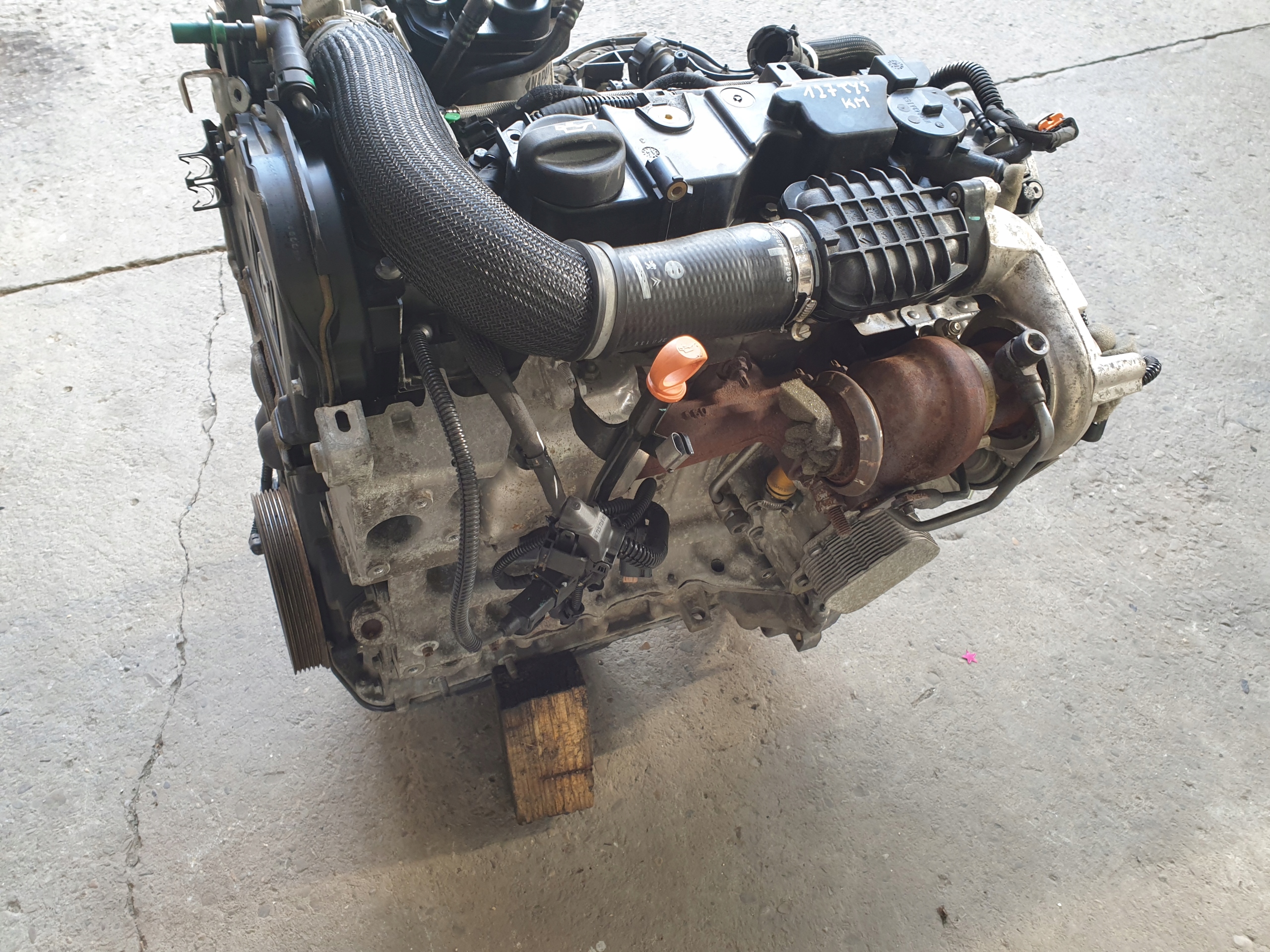 engine 1.4 HDI 8H01 10FDCG PEUGEOT 208 127 TYS KM