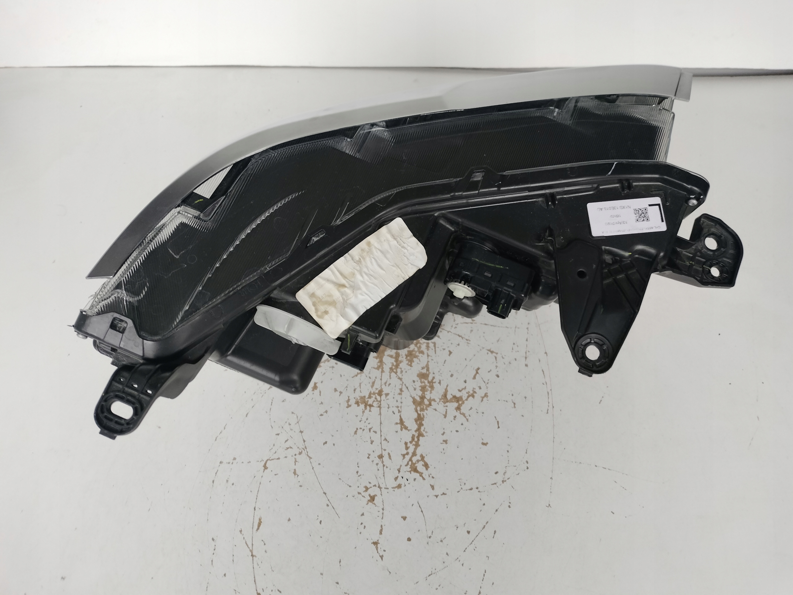 light left REFLEKTOR VW AMAROK 23- FULL LED