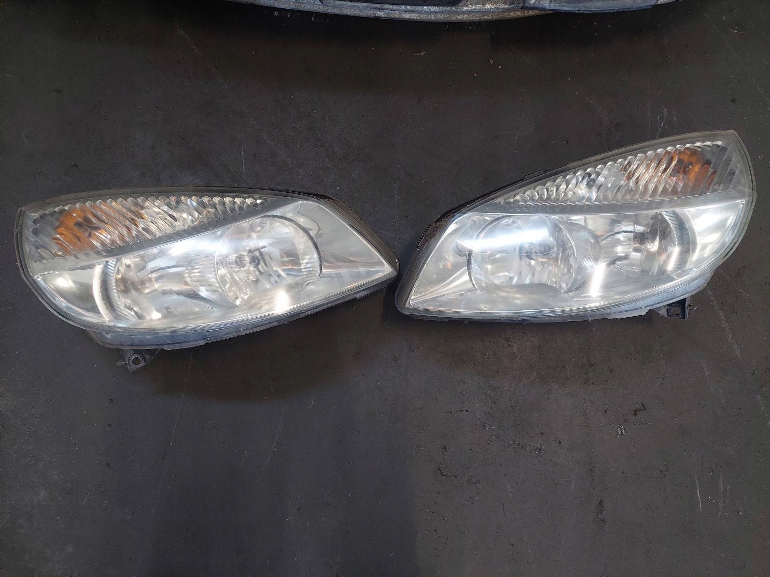 complete front bonnet bumper light RENAULT GRAND SCENIC II TED69