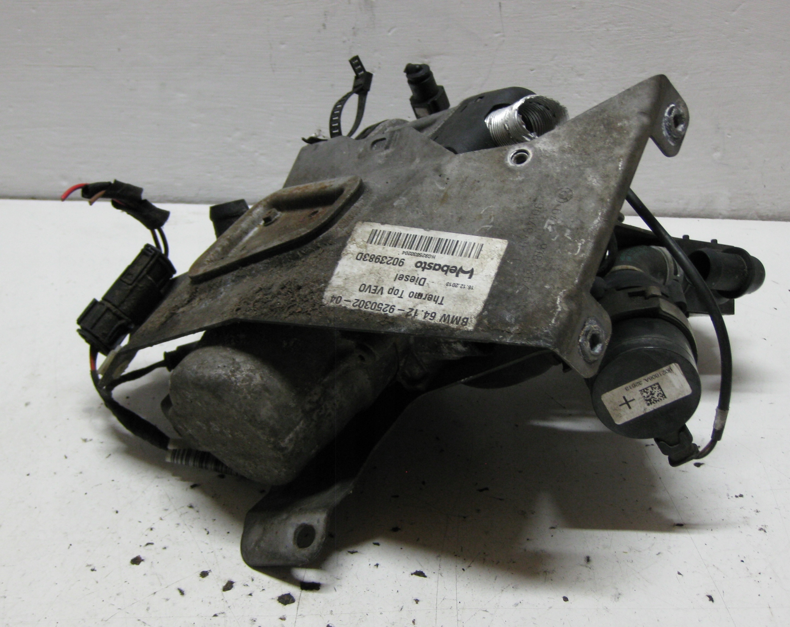 BMW F11 2.5 D 14R WEBASTO 9250302
