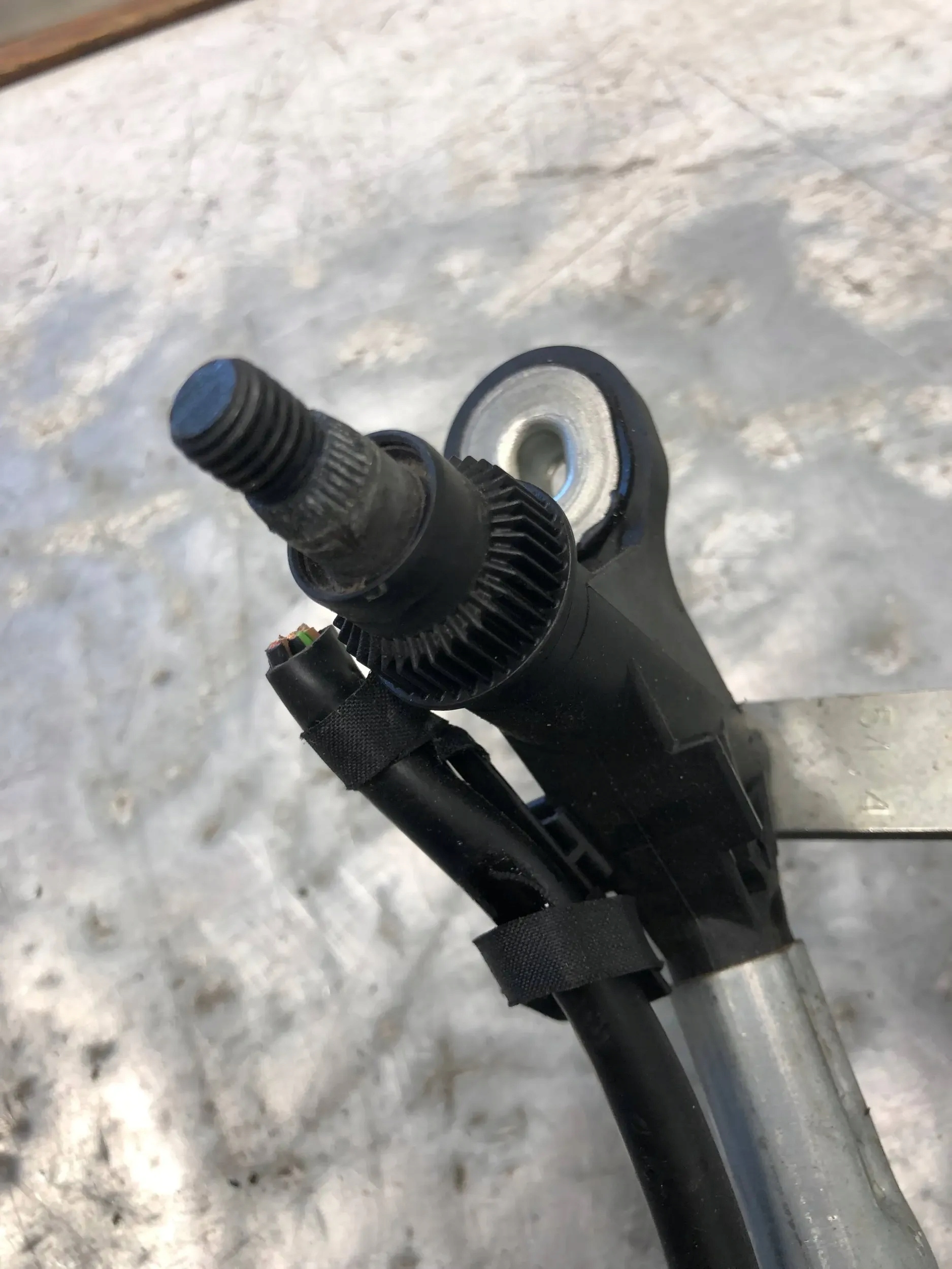 wiper mechanism BMW E87 7193036