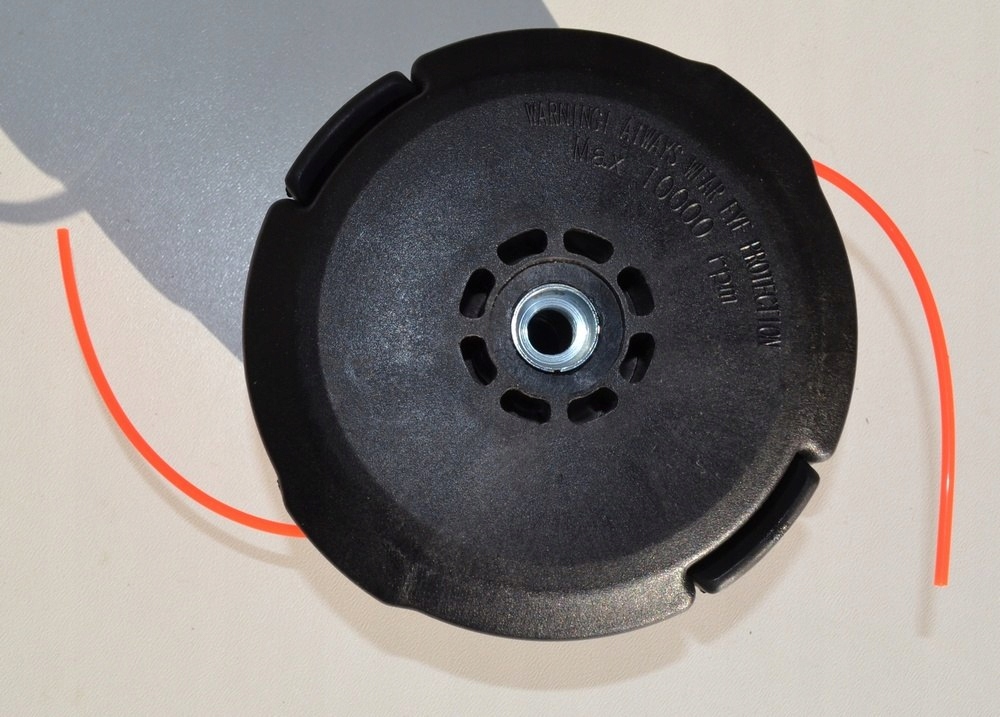 GŁOWICA ŻYŁKOWA KOSY SZPULA NAC WZMOCNIONA M10 Marka inna