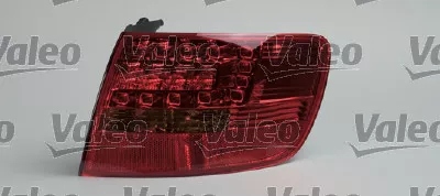 043329/ВАЛ ФАРА ЗАДНЯЯ LED L LHD / СПРАВА