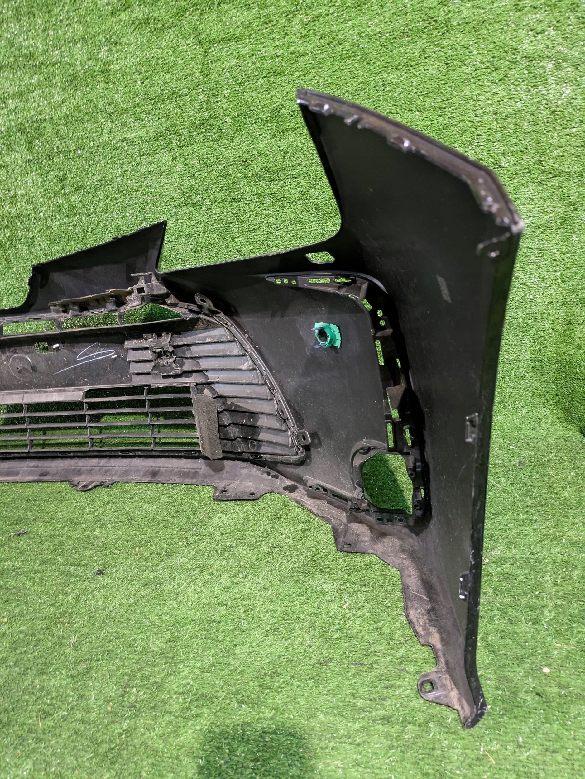 front bumper front TOYOTA COROLLA E21 sedan NR.5096