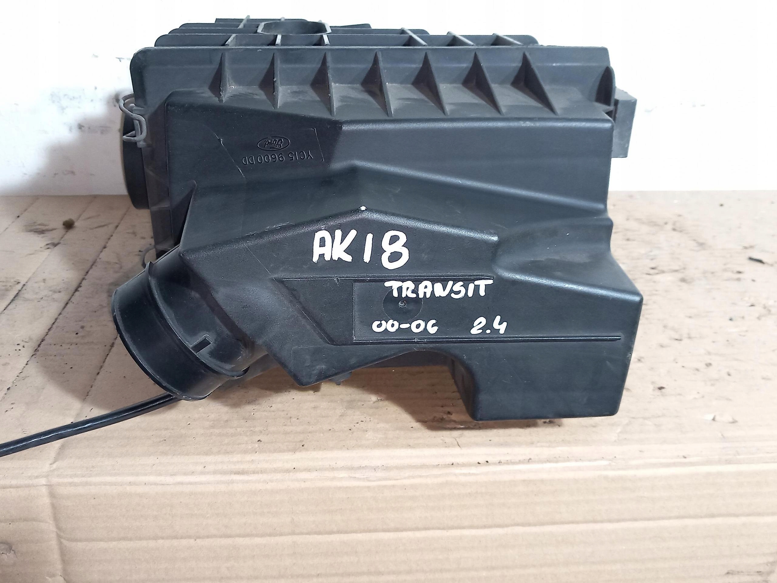 Gehäuse filter luft FORD TRANSIT MK6 2.4 TDCI YC159600DC
