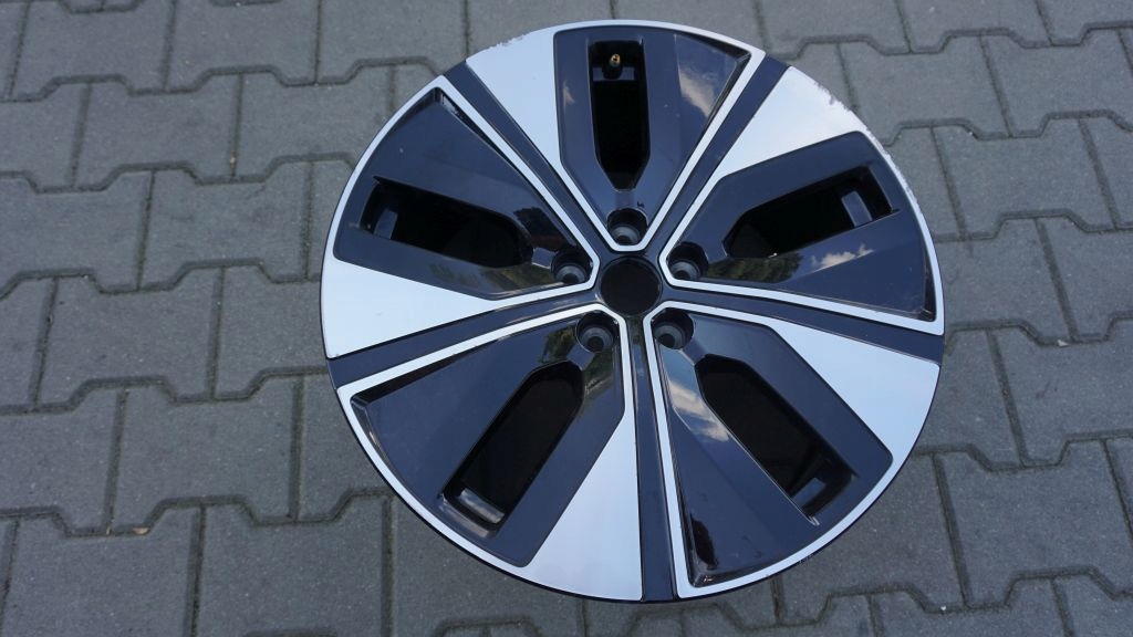 VOLVO POLESTAR 2 - Jante d’aluminium 19