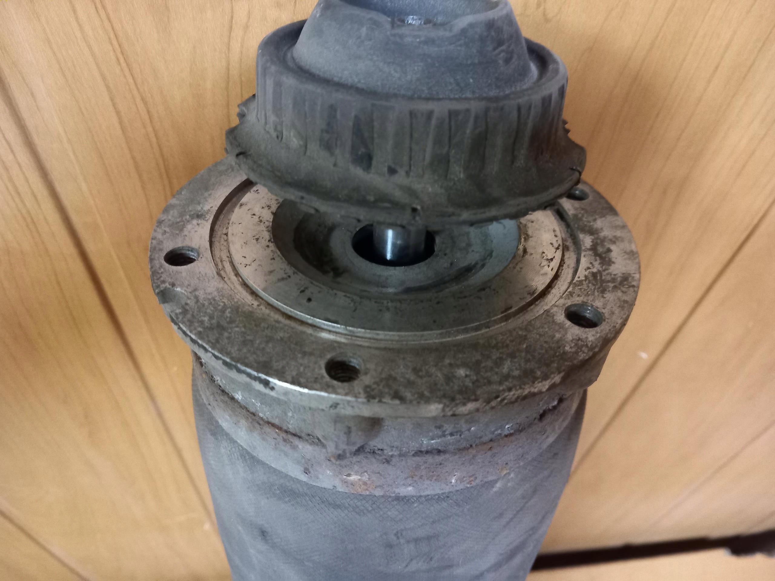 shock absorber front AUDI A6 C6 ALLROAD 4Z7616040C 04-11