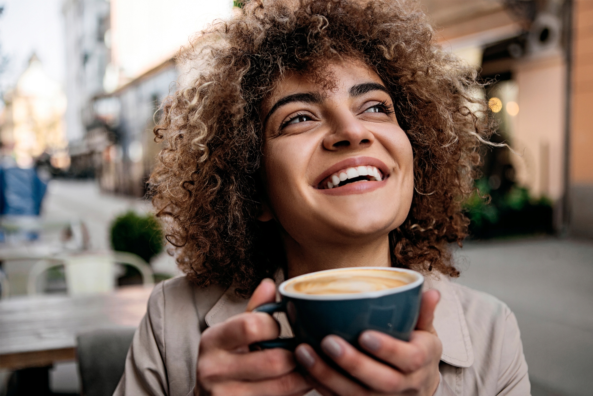 Cappuccino Mokate o smaku Słonego Karmelu 110 g Marka Mokate