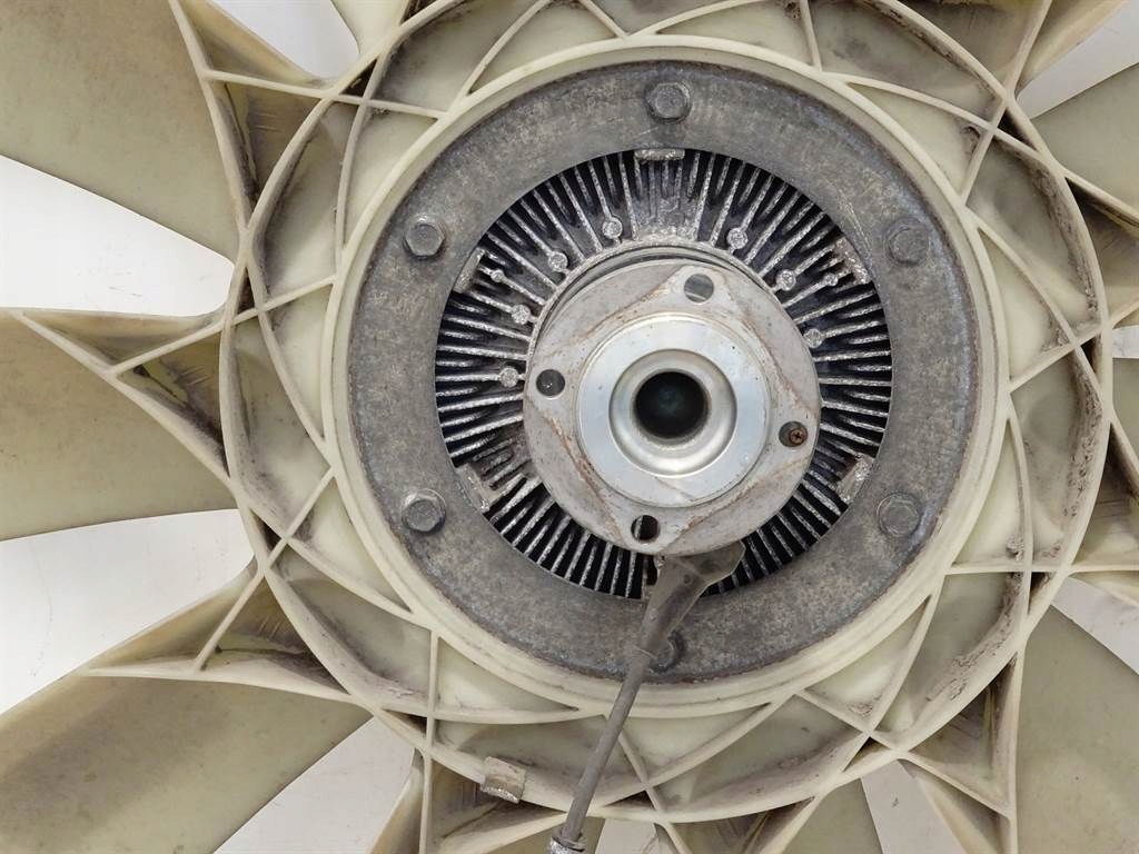 WENTYLATOR CHŁODNICY MAN TGX TGX18.440 EURO5 XL Numer katalogowy części .