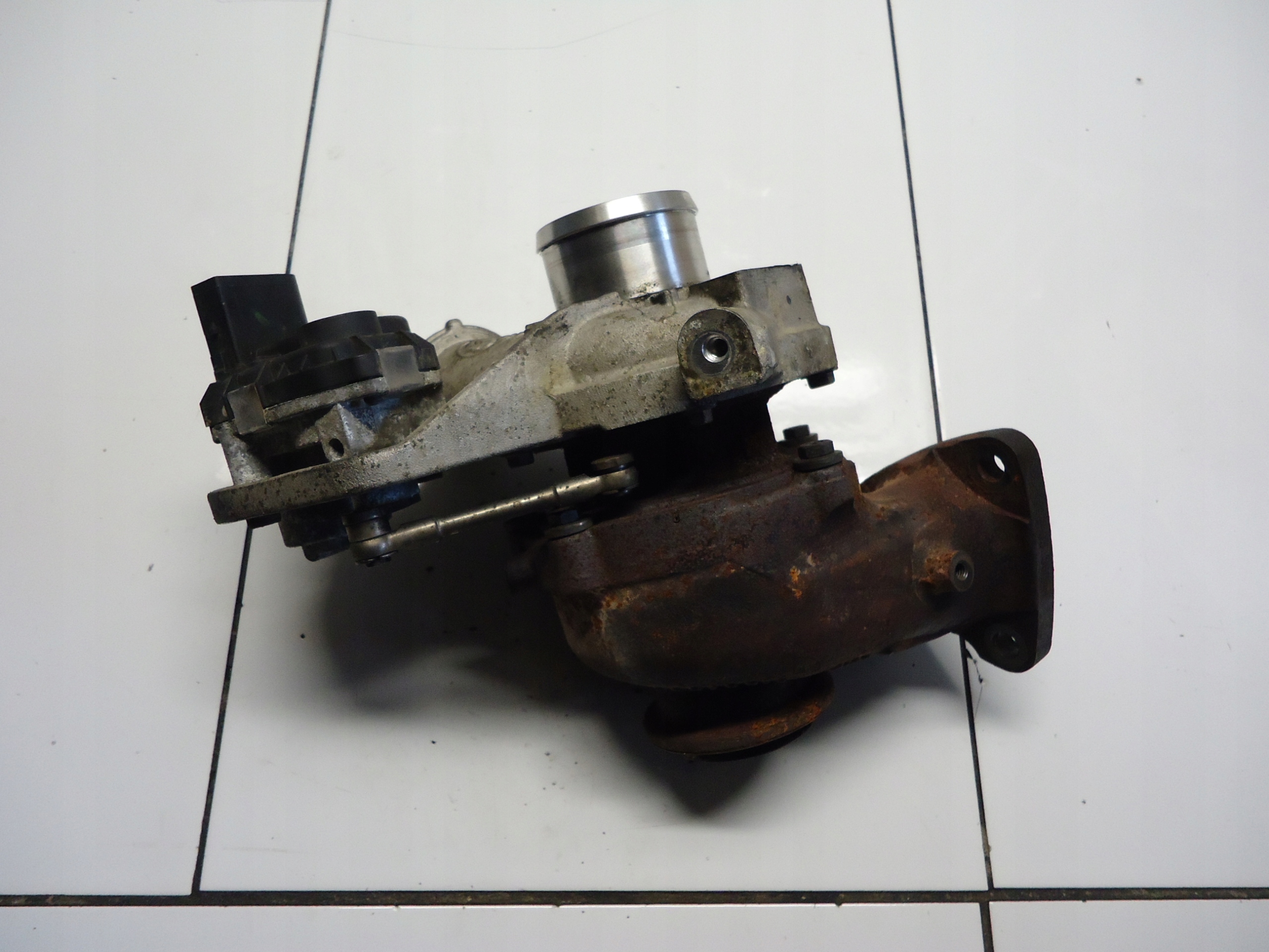 FORD TRANSIT MK8 CUSTOM 2.0TDCI turbo GK2Q6K682BB