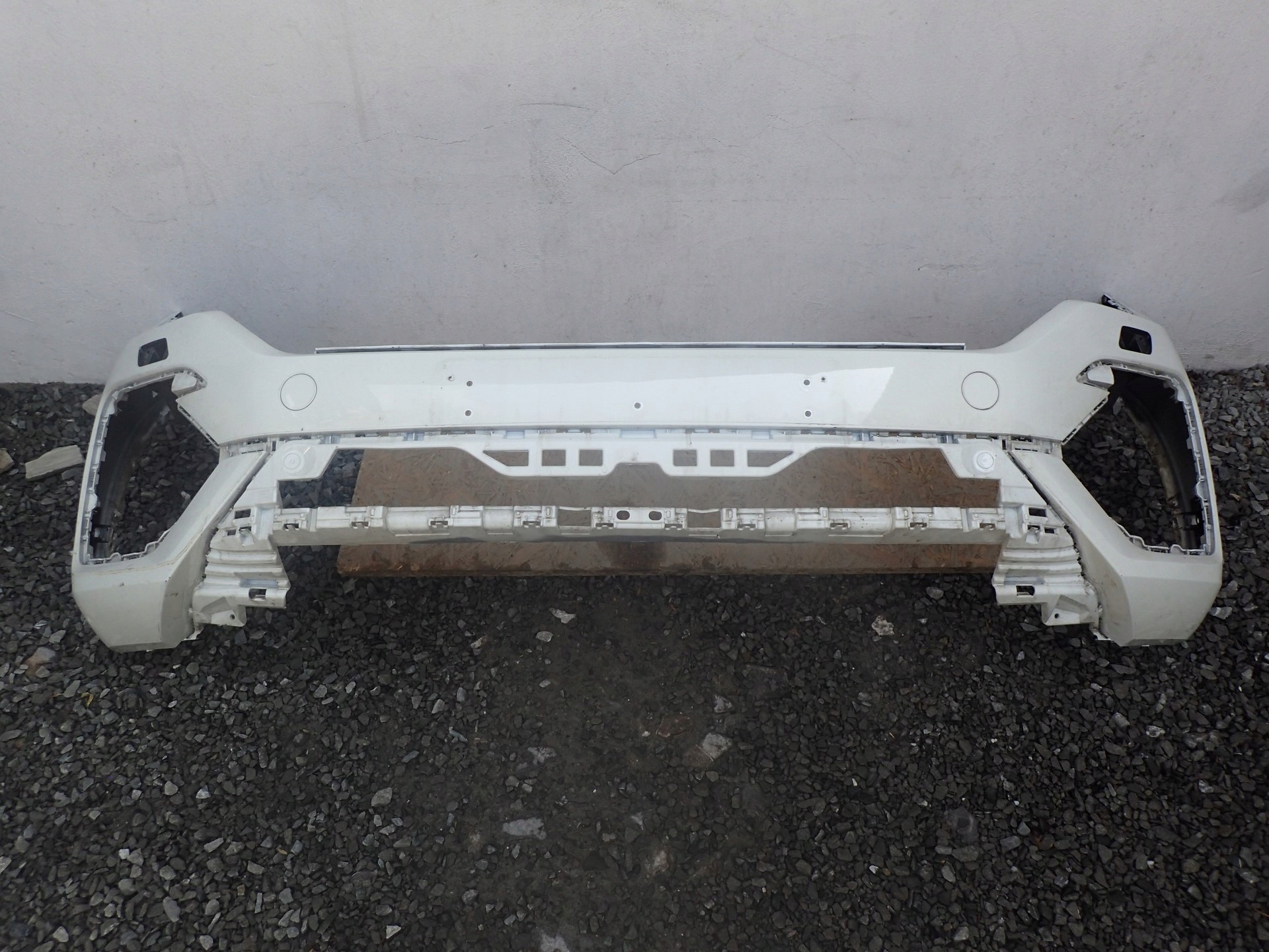 bumper front front VW TOUAREG 3 III 760 R LINE
