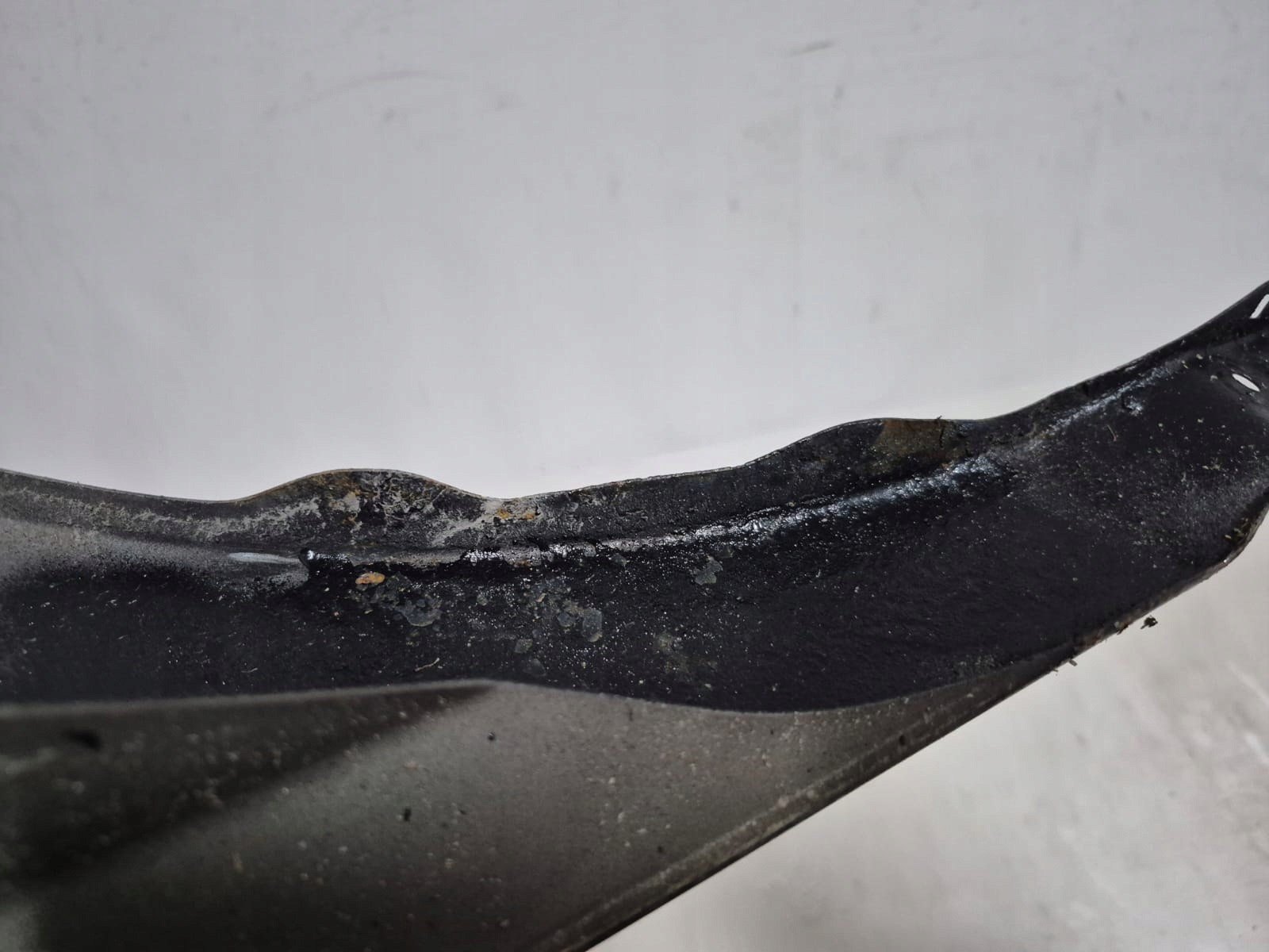 VOLVO XC60 and 1 08-17 fender front front left