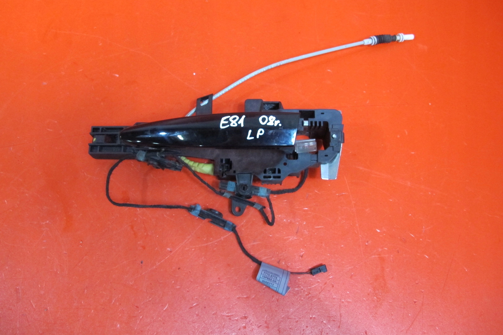 BMW 1 and E81 LIFT E82 E87 handle door left 668 SCHWARZ 2 EUROPA