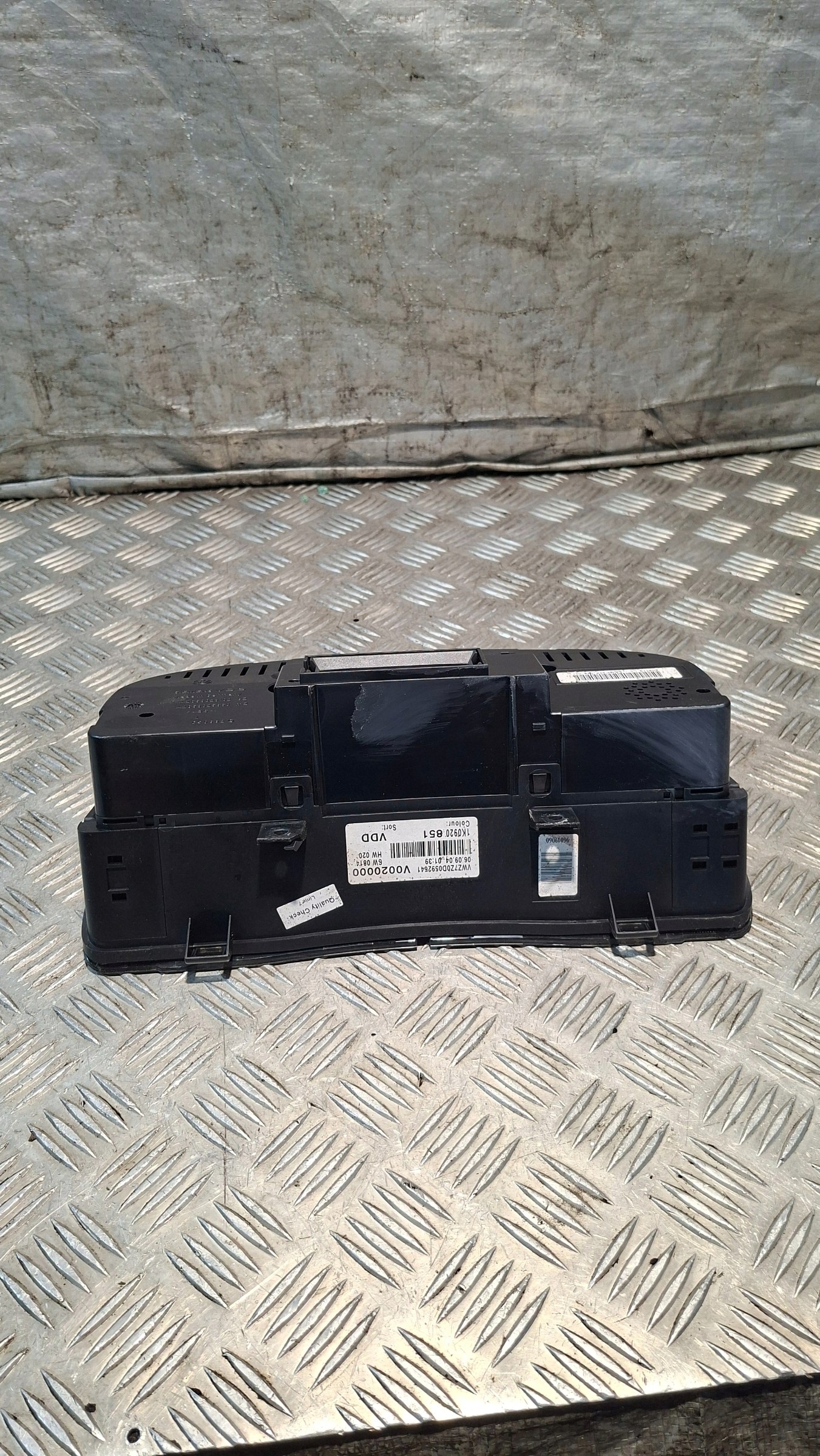 dials dials VW GOLF V 1.4