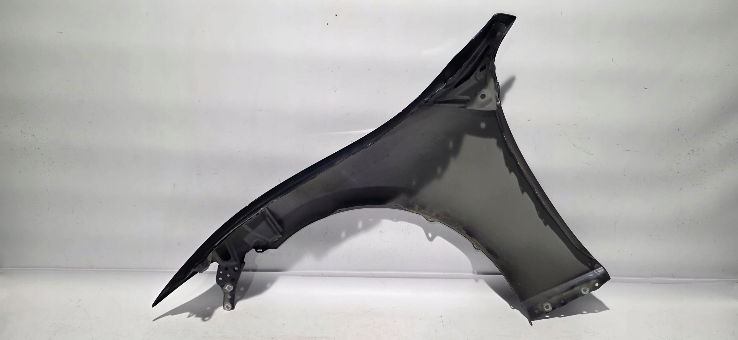 fender right front LEXUS LS V 17- original