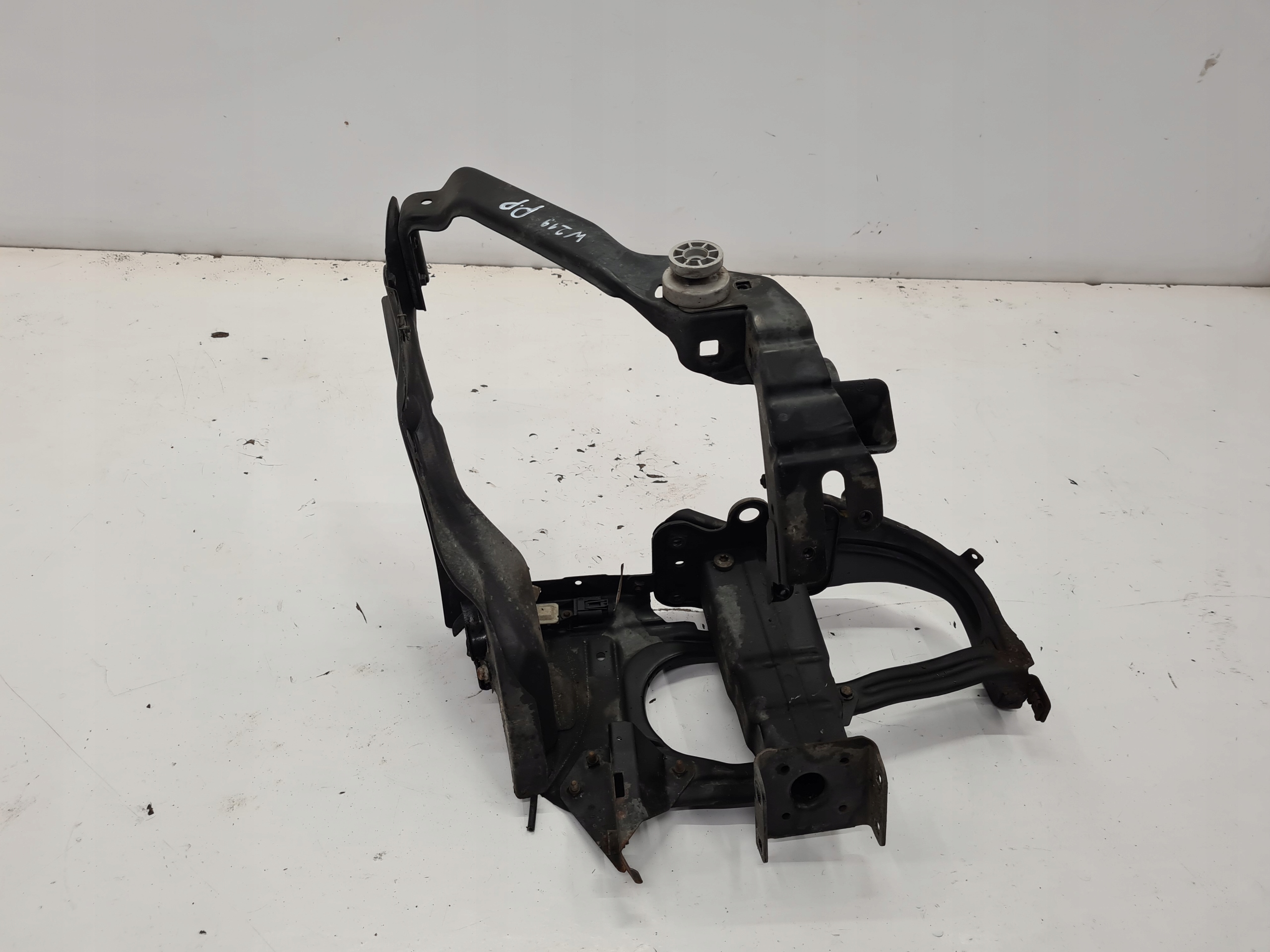 MERCEDES W219 STREFA ZGNIOTU OKULAR PRAWY PRZOD