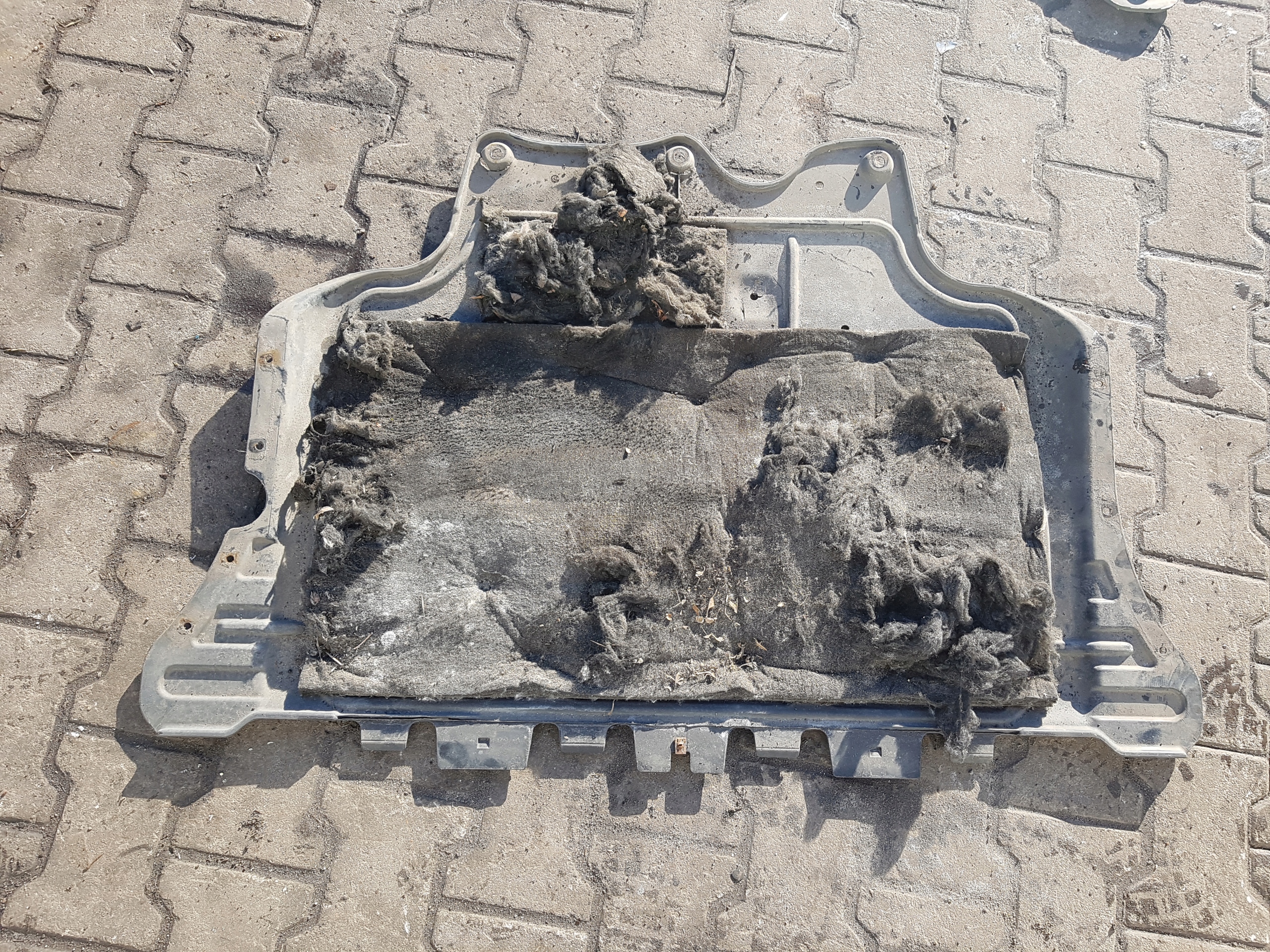 SKODA SUPERB 3 III 15-19r OSŁONA POD SILNIK Typ samochodu Samochody osobowe