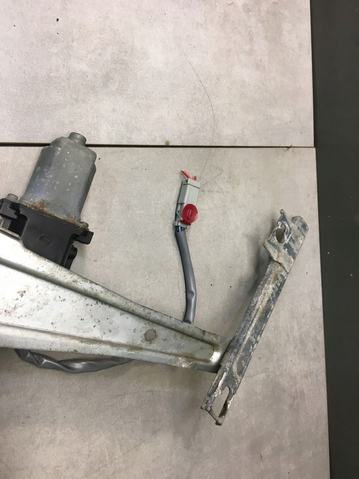 window regulator left rear part HONDA CR-V and