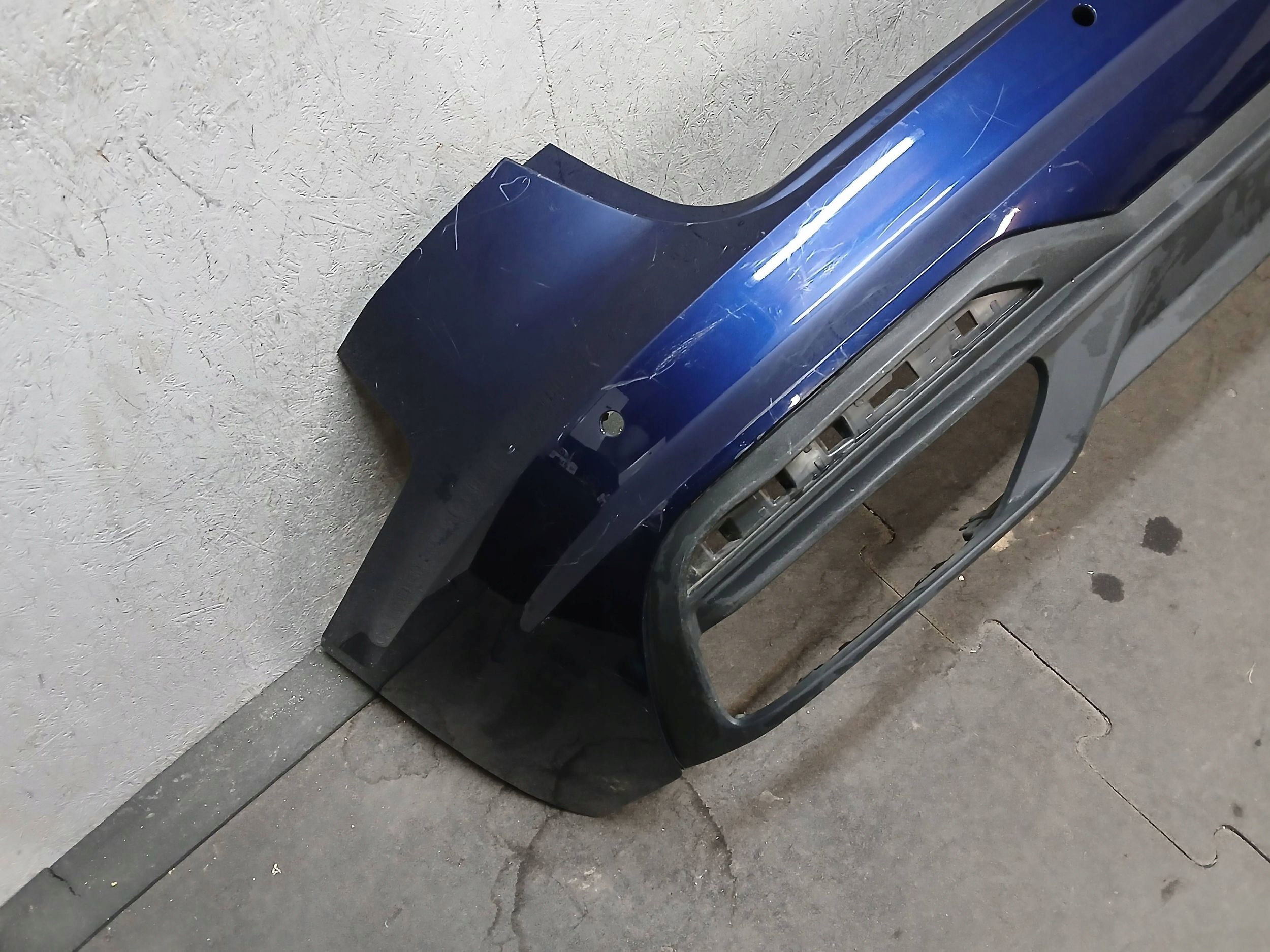 bumper rear part AUDI A4 B9 8W9 KOMBI LIFT 19