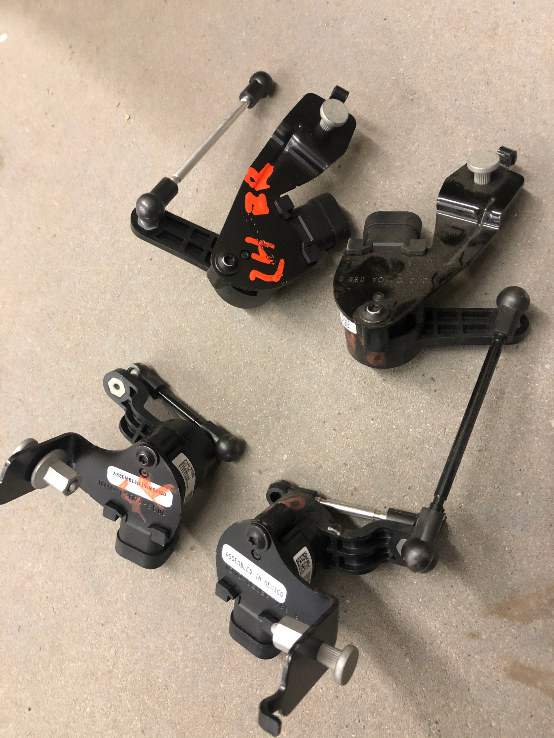 13509729 - Chevrolet CAMARO 2016 16 модуль підвіски датчик