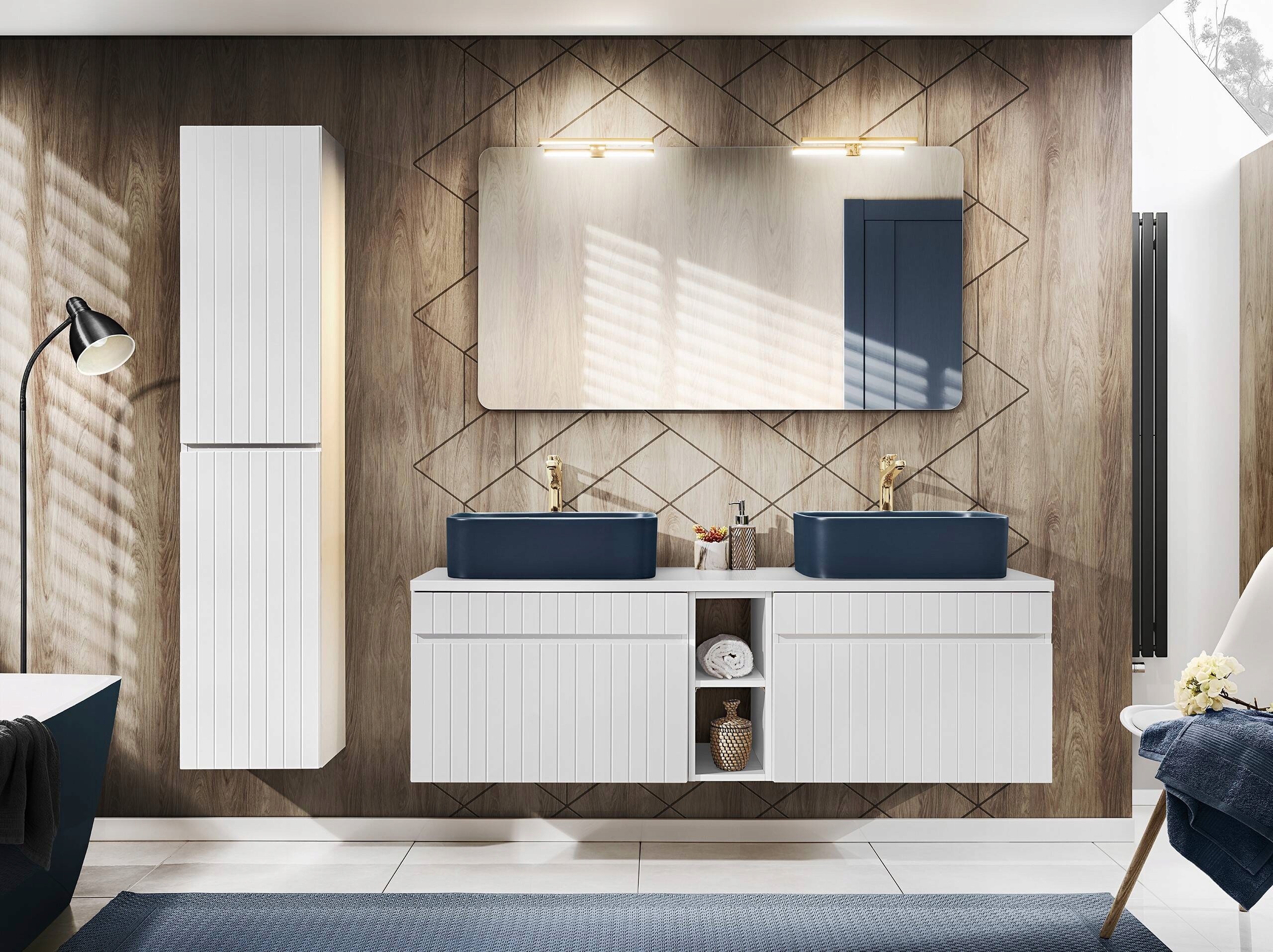 Zestaw łazienkowy Iconic White 140 cm z 2 umywalkami i lustrem